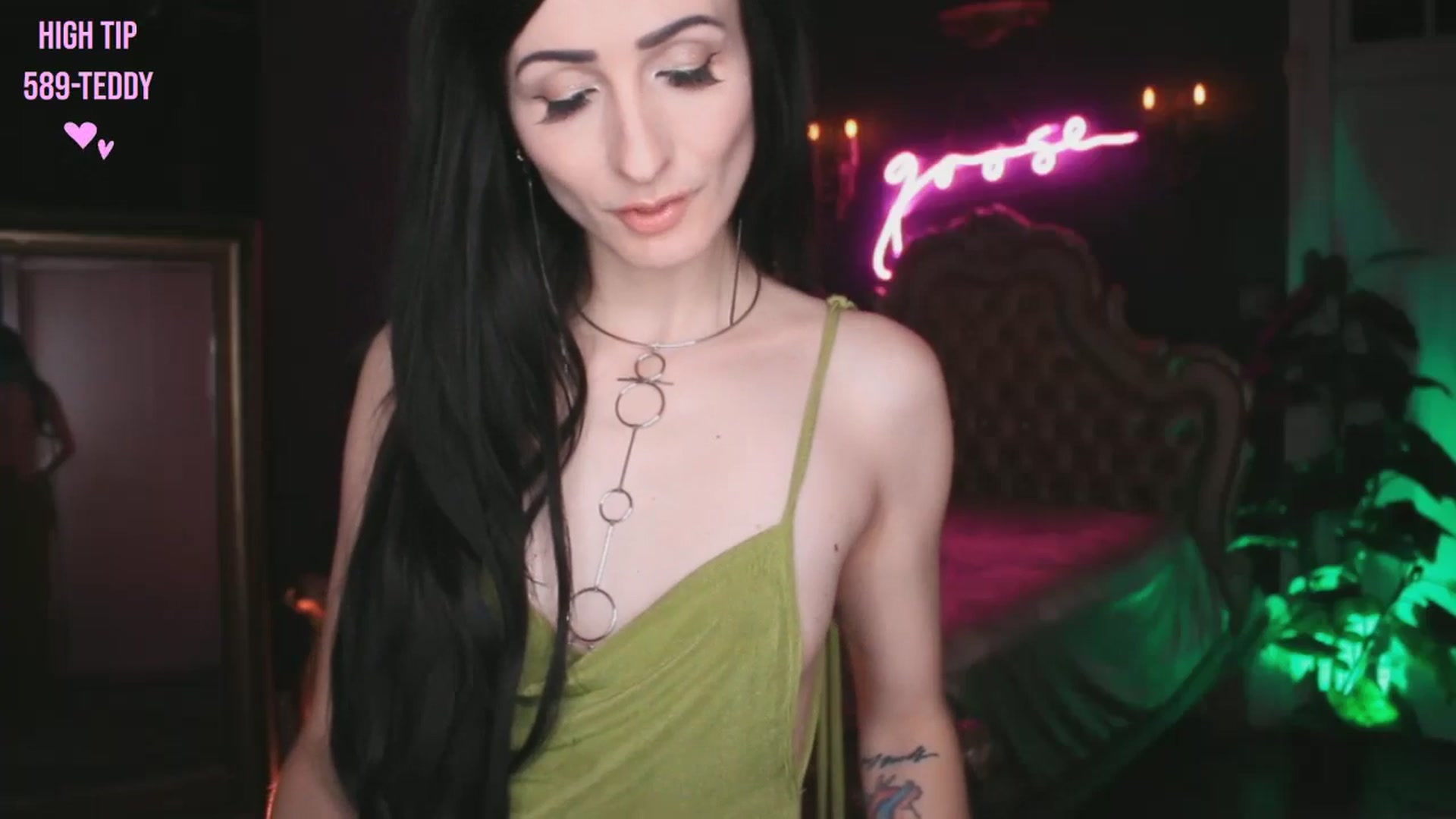 Gallery image thumbnail from Lucy_Goose's myfreecams stream on, 11/02/2024, 05:57 image 13 of 20