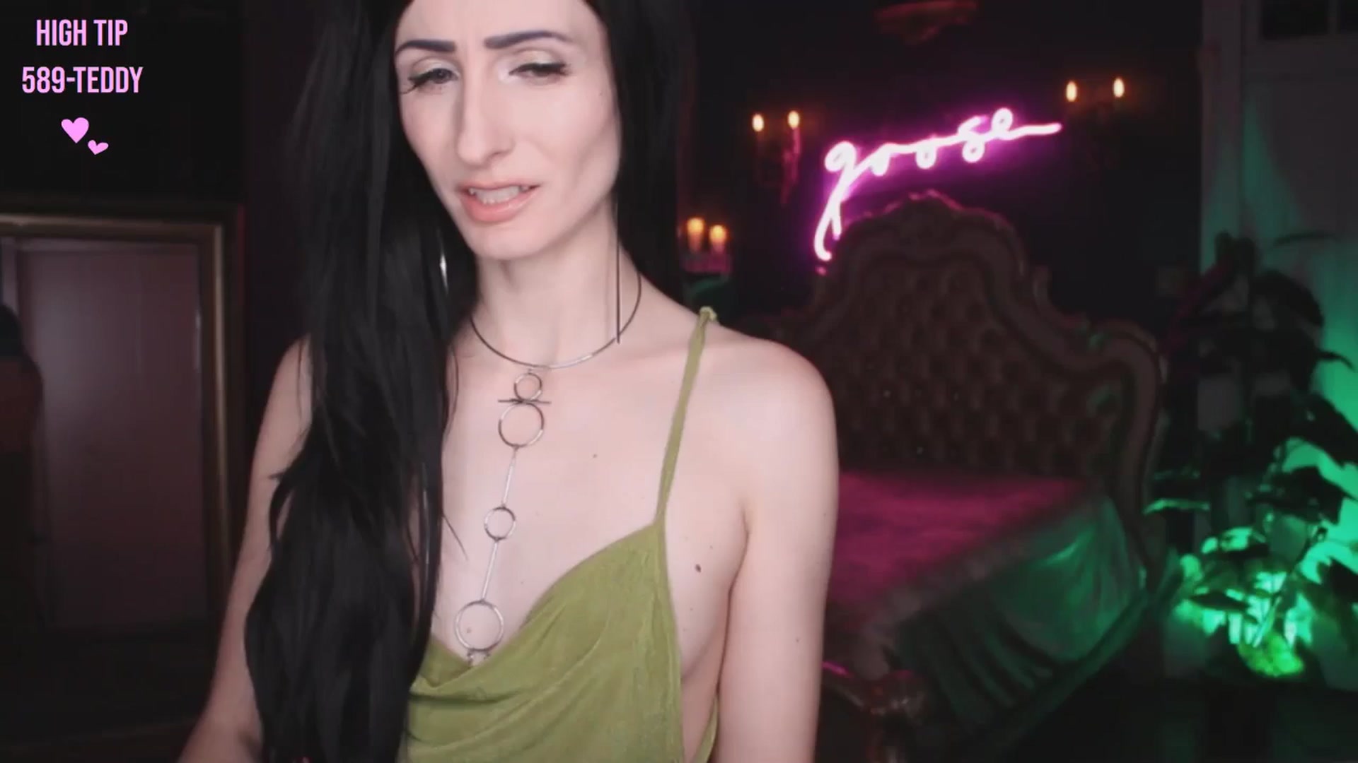Gallery image thumbnail from Lucy_Goose's myfreecams stream on, 11/02/2024, 09:41 image 1 of 20