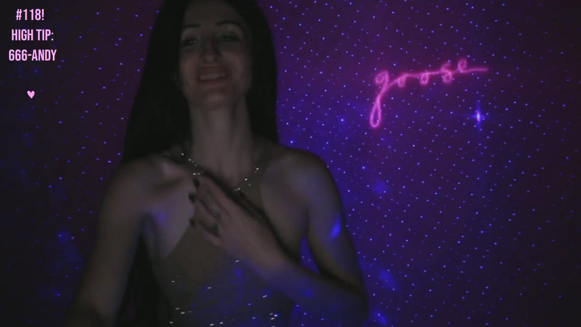 Gallery image thumbnail from Lucy_Goose's myfreecams stream on, 11/09/2024, 07:57 image 12 of 20