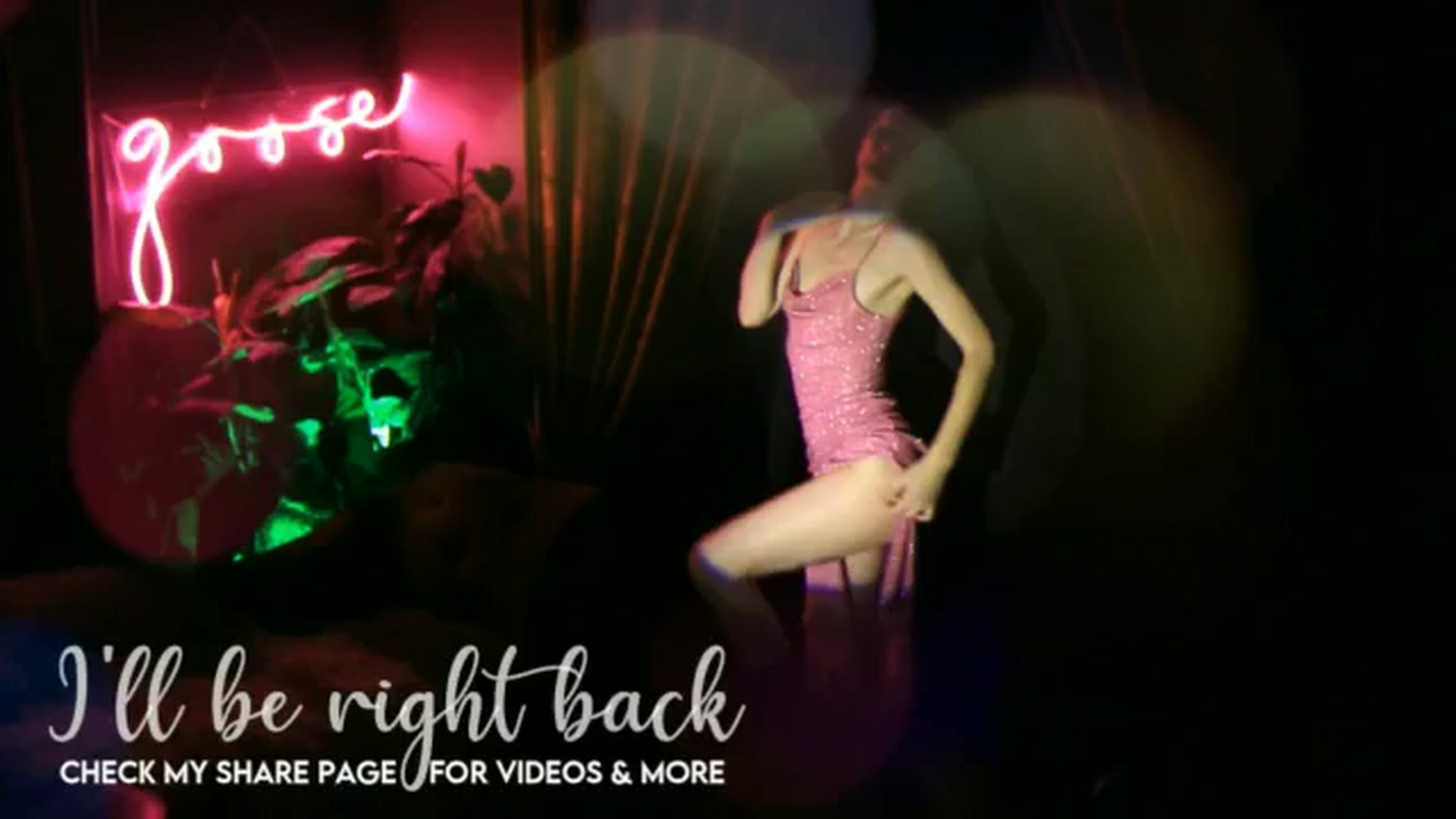 Gallery image thumbnail from Lucy_Goose's myfreecams stream on, 11/16/2024, 09:25 image 2 of 20