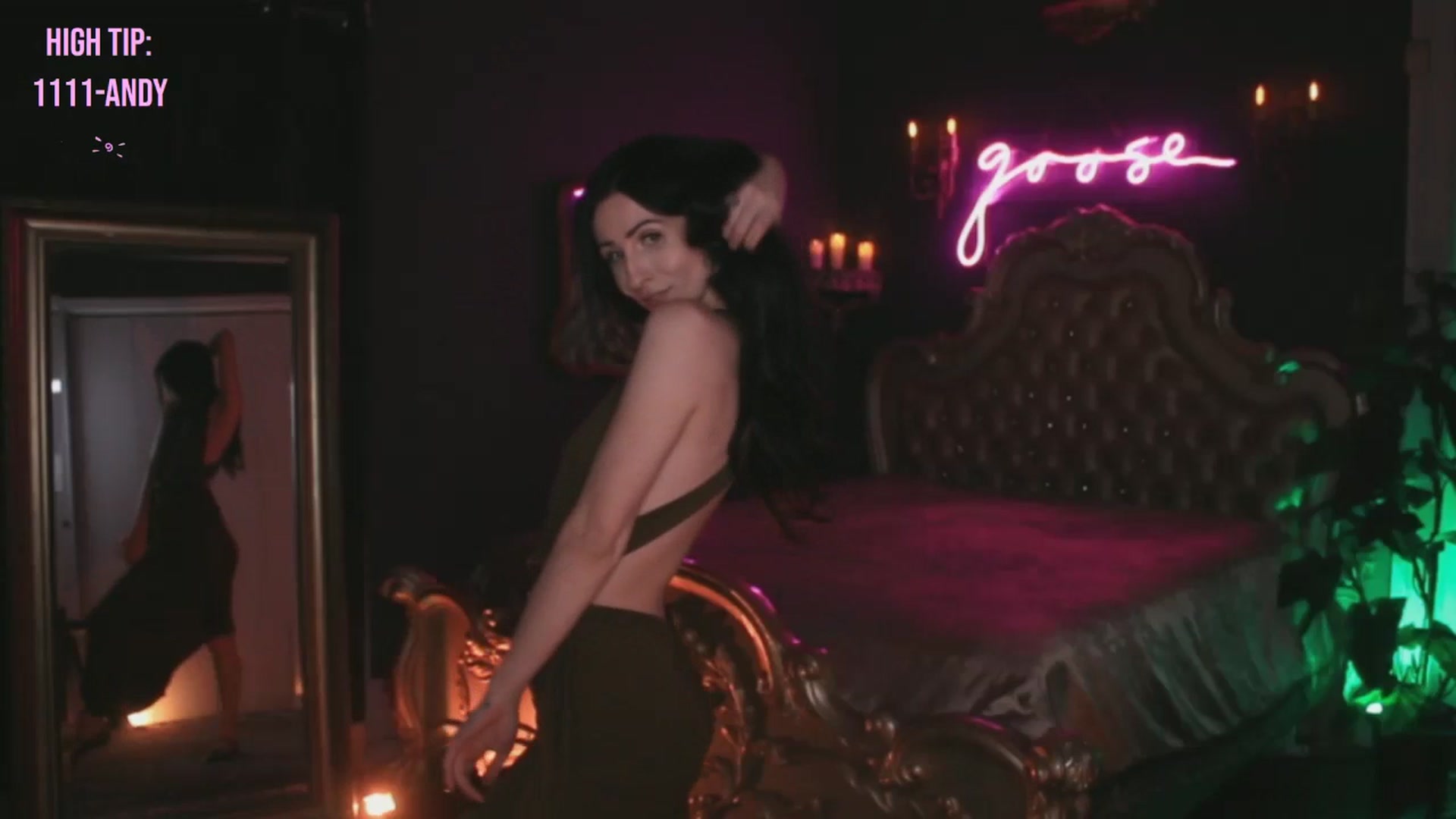 Gallery image thumbnail from Lucy_Goose's myfreecams stream on, 11/23/2024, 08:14 image 19 of 20