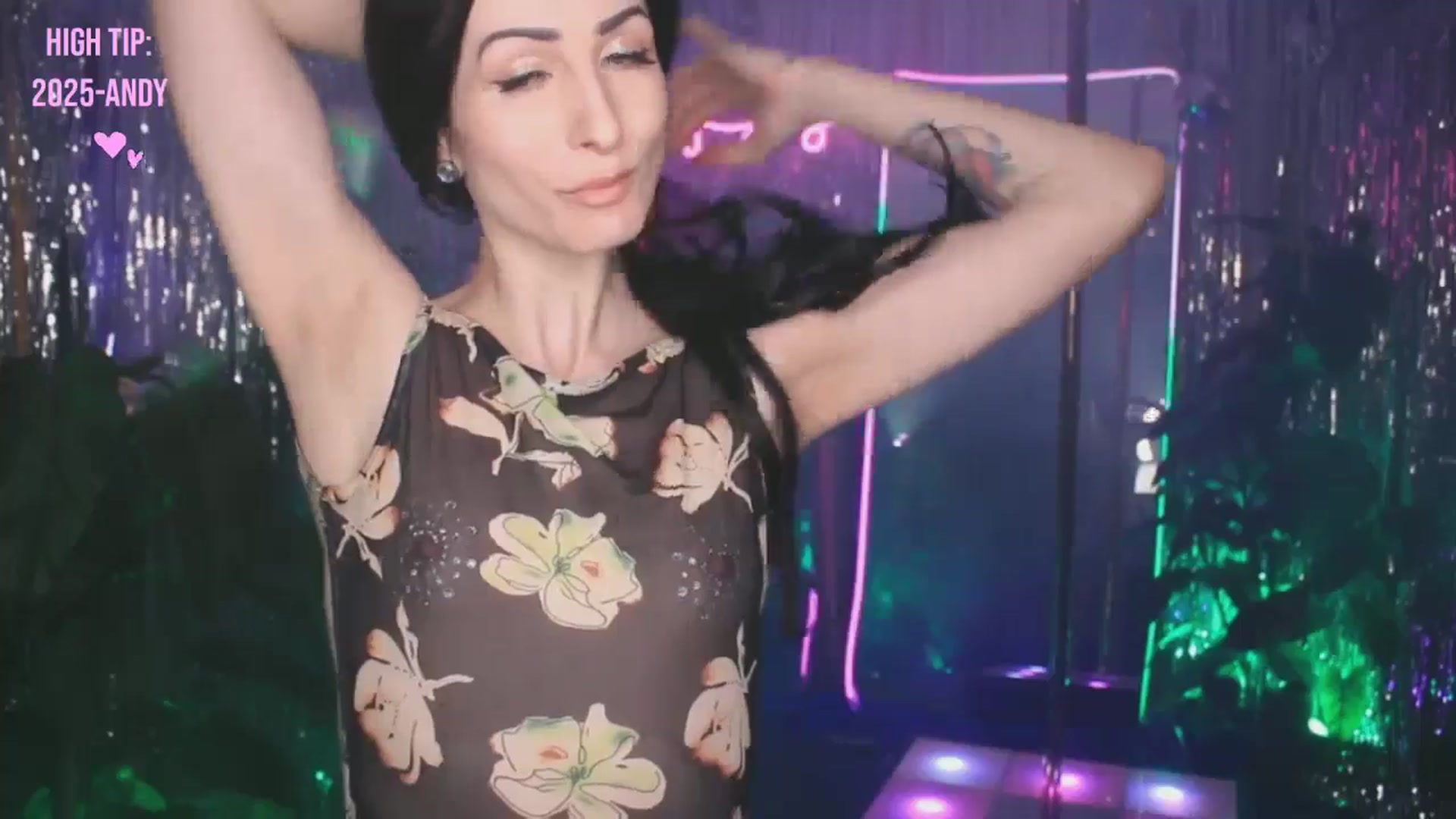 Gallery image thumbnail from Lucy_Goose's myfreecams stream on, 01/01/2025, 08:24 image 6 of 20