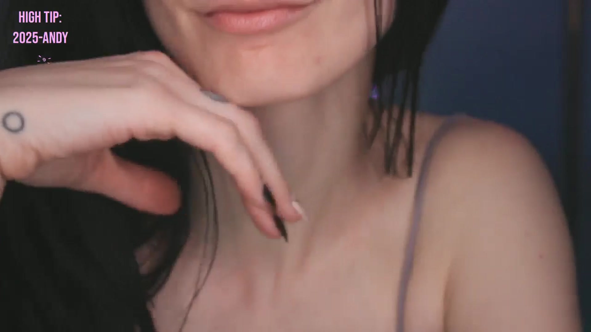 Gallery image thumbnail from Lucy_Goose's myfreecams stream on, 01/01/2025, 08:24 image 17 of 20