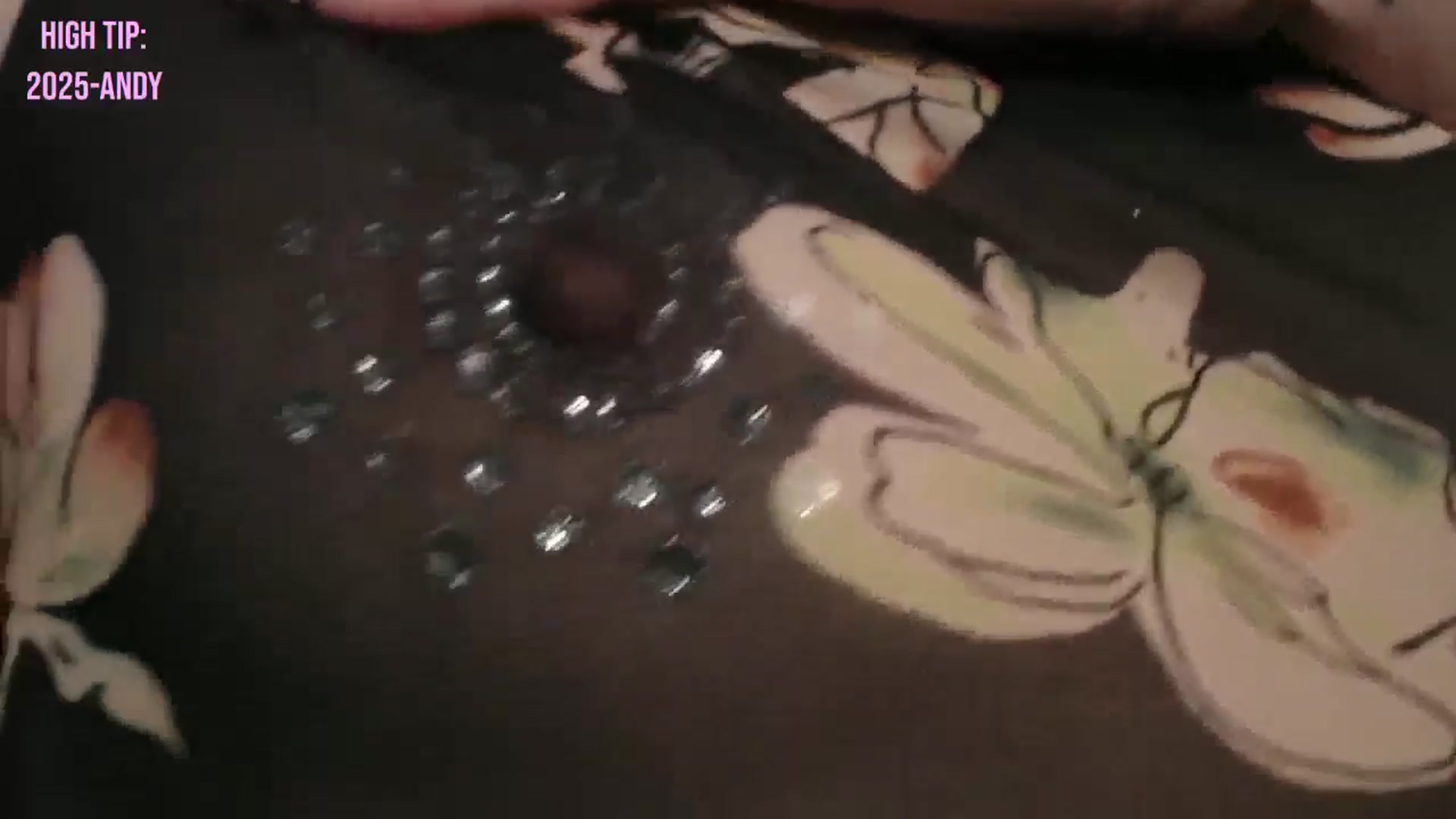 Gallery image thumbnail from Lucy_Goose's myfreecams stream on, 01/01/2025, 08:24 image 7 of 20