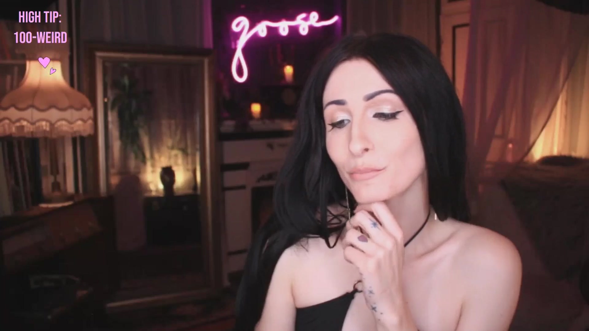 Gallery image thumbnail from Lucy_Goose's myfreecams stream on, 01/18/2025, 05:25 image 19 of 20