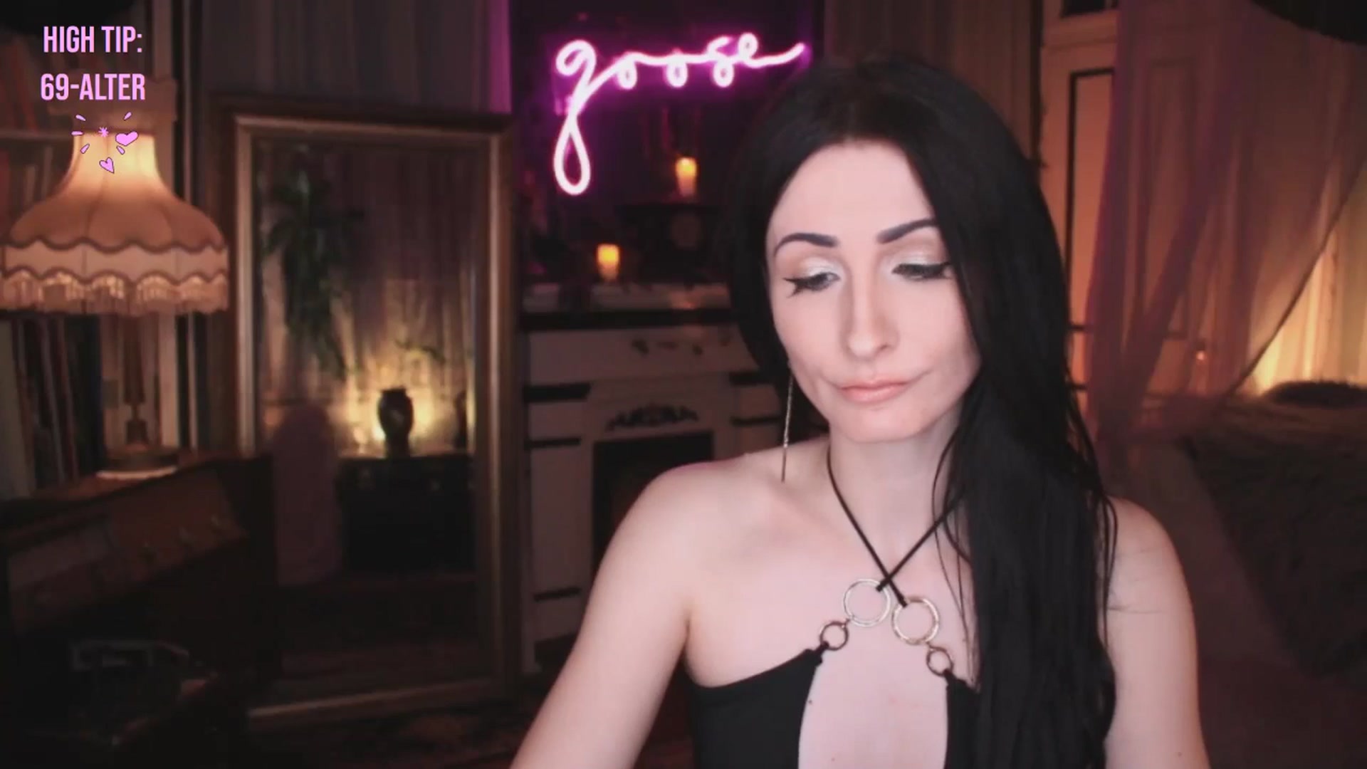 Gallery image thumbnail from Lucy_Goose's myfreecams stream on, 01/18/2025, 05:25 image 2 of 20