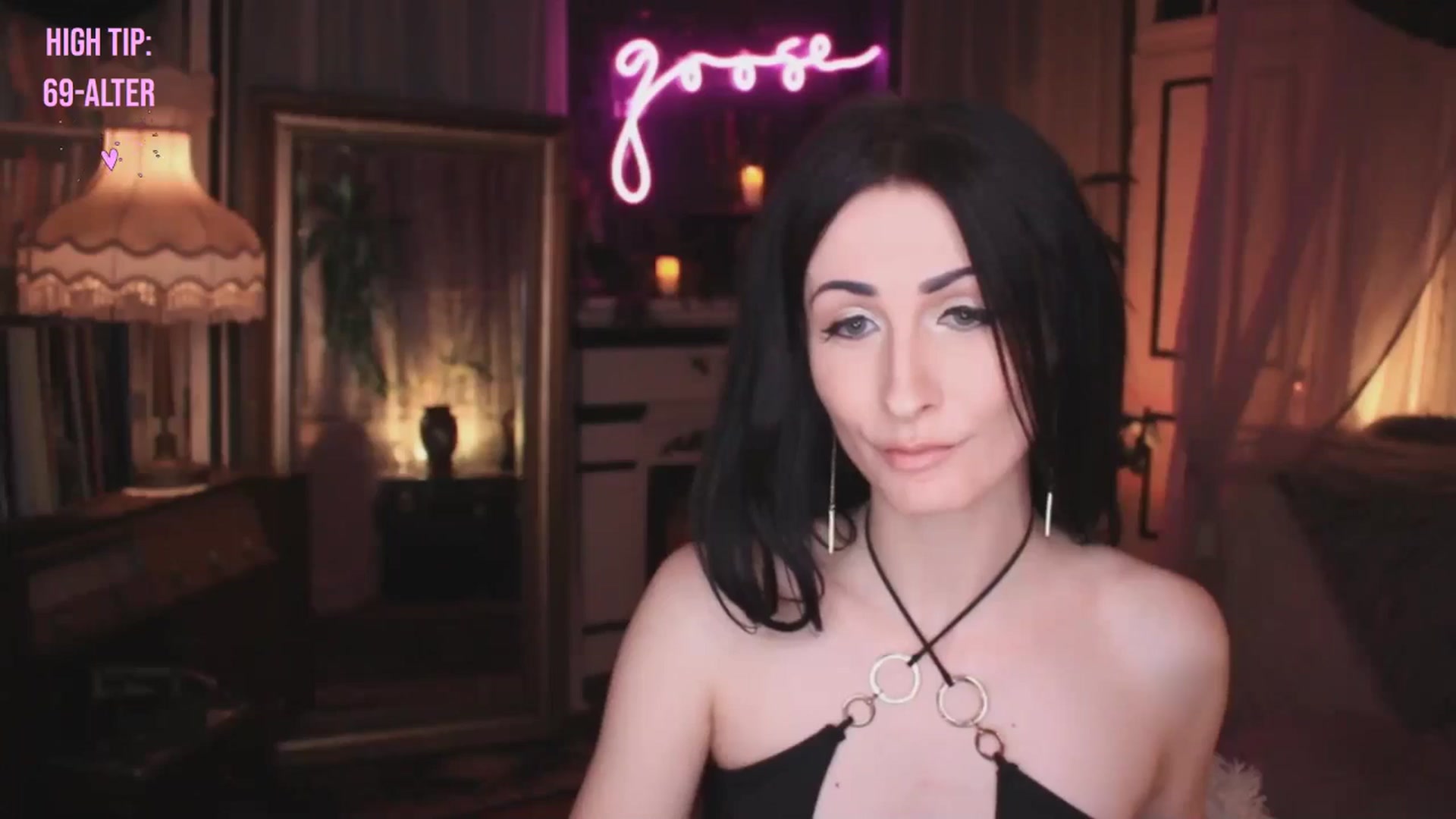 Gallery image thumbnail from Lucy_Goose's myfreecams stream on, 01/18/2025, 05:25 image 7 of 20