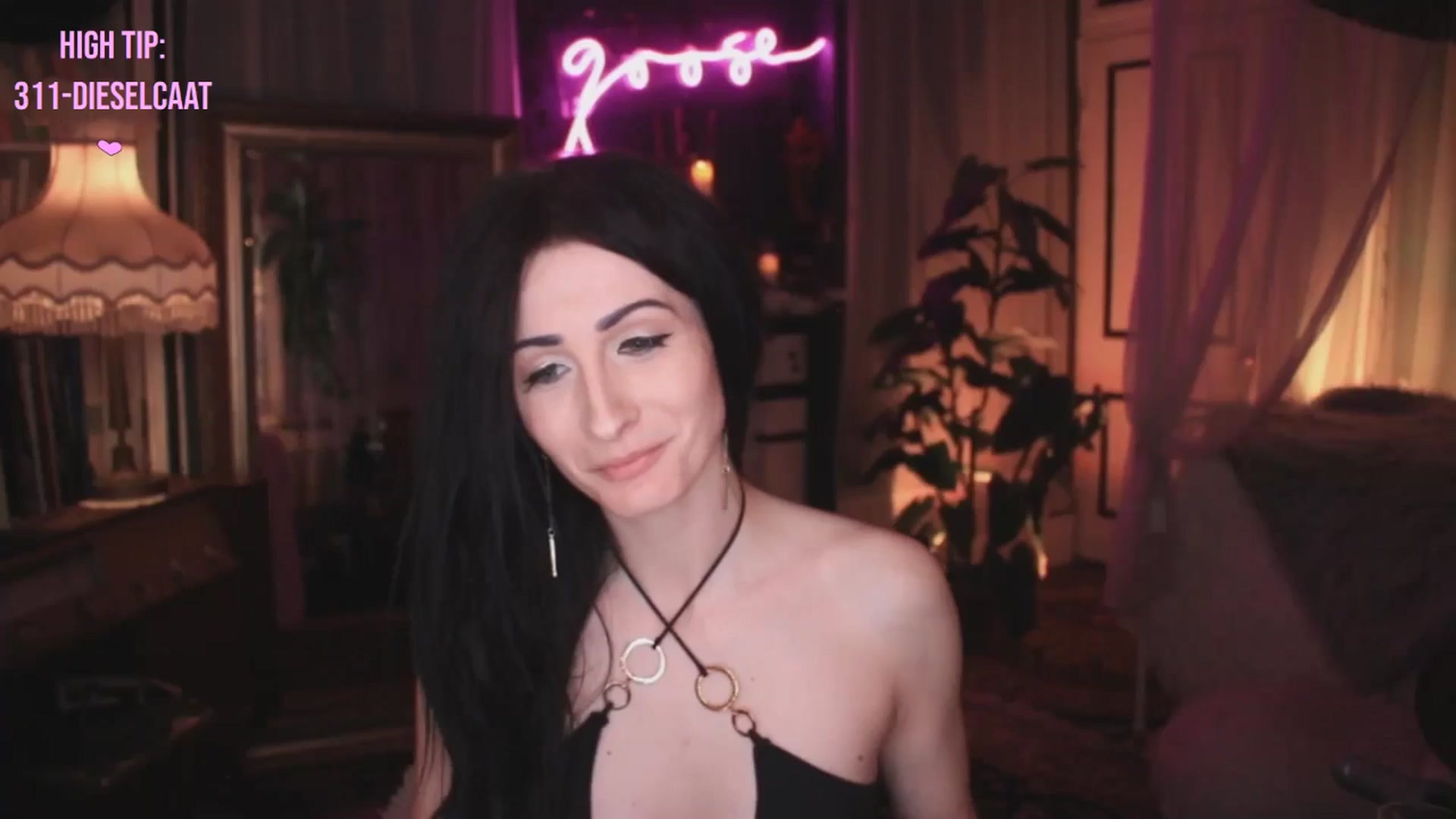 Gallery image thumbnail from Lucy_Goose's myfreecams stream on, 01/18/2025, 08:07 image 19 of 20