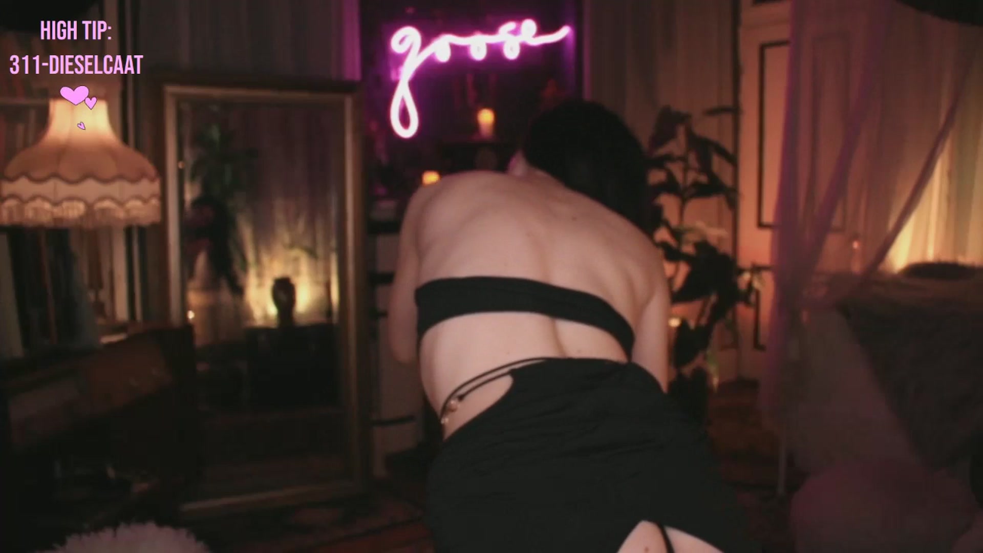 Gallery image thumbnail from Lucy_Goose's myfreecams stream on, 01/18/2025, 08:07 image 11 of 20