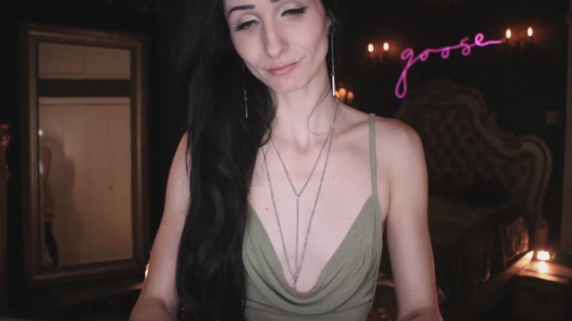 Gallery image thumbnail from Lucy_Goose's myfreecams stream on, 10/11/2025, 04:25 image 9 of 20