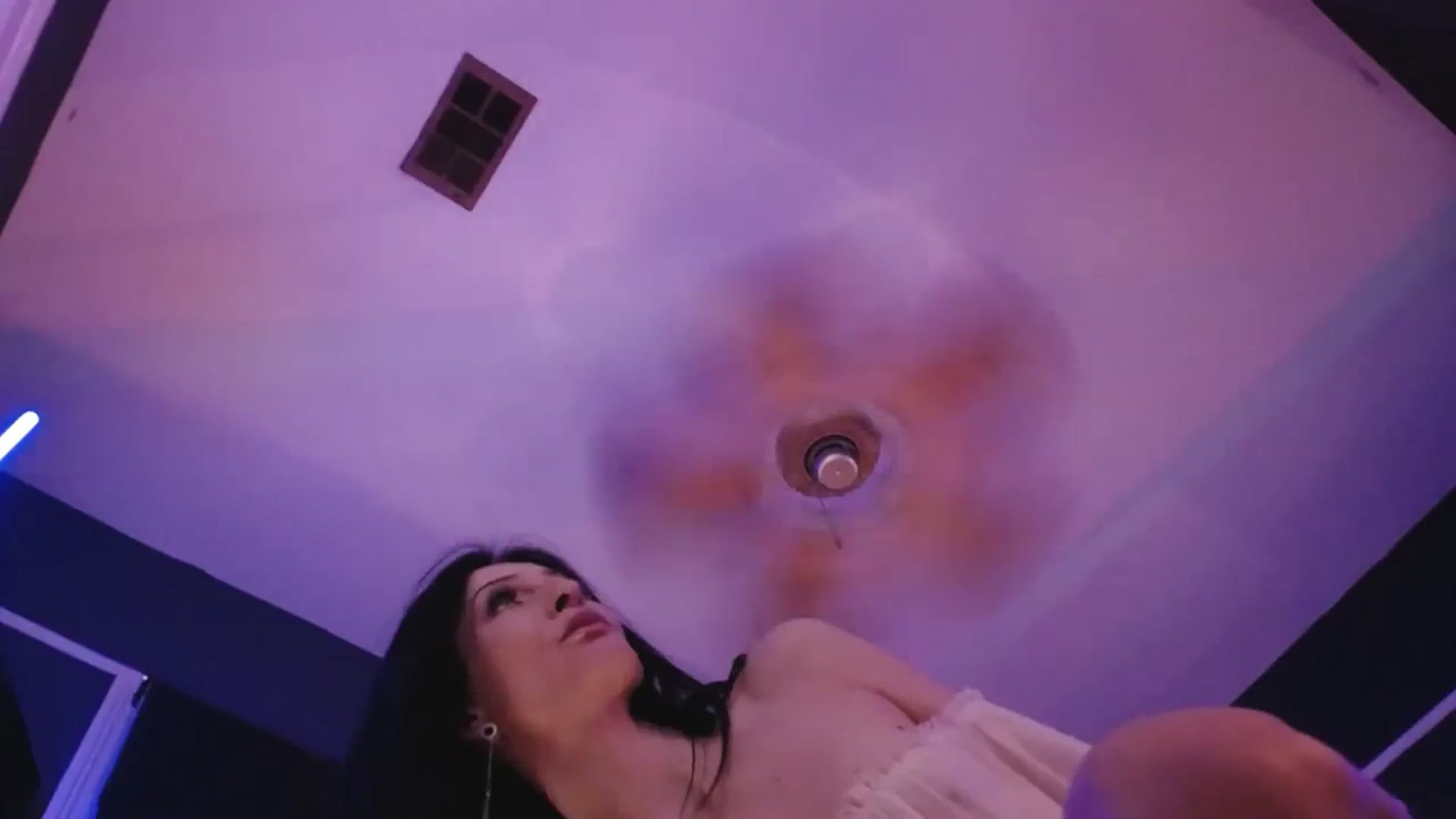 Gallery image thumbnail from Lucy_Goose's myfreecams stream on, 10/18/2025, 08:49 image 6 of 20