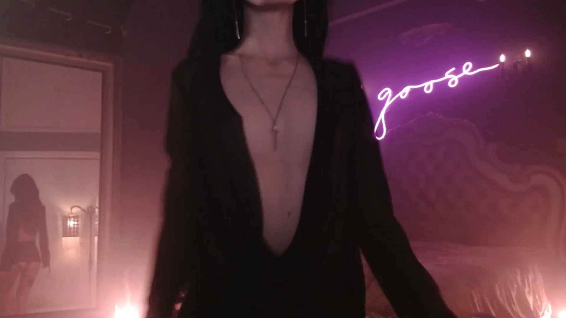 Gallery image thumbnail from Lucy_Goose's myfreecams stream on, 10/25/2025, 04:17 image 18 of 20