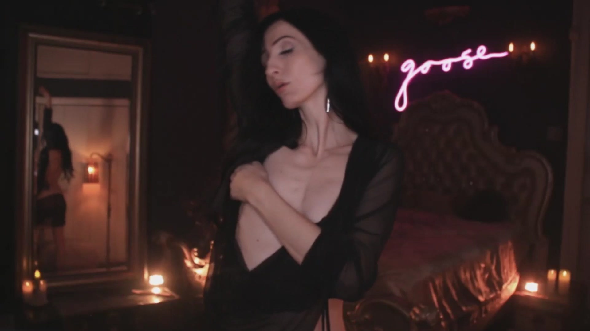 Gallery image thumbnail from Lucy_Goose's myfreecams stream on, 10/25/2025, 07:13 image 3 of 20