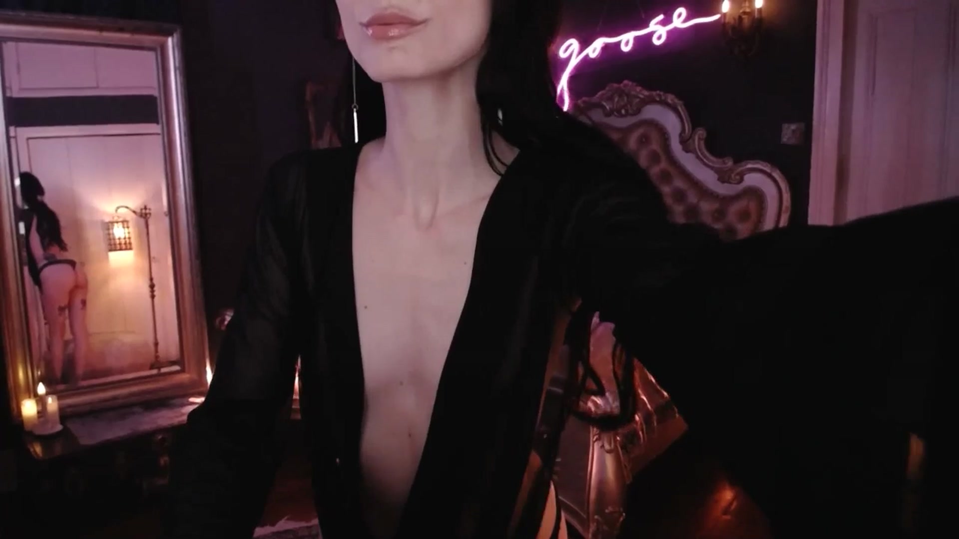 Gallery image thumbnail from Lucy_Goose's myfreecams stream on, 10/25/2025, 07:13 image 15 of 20
