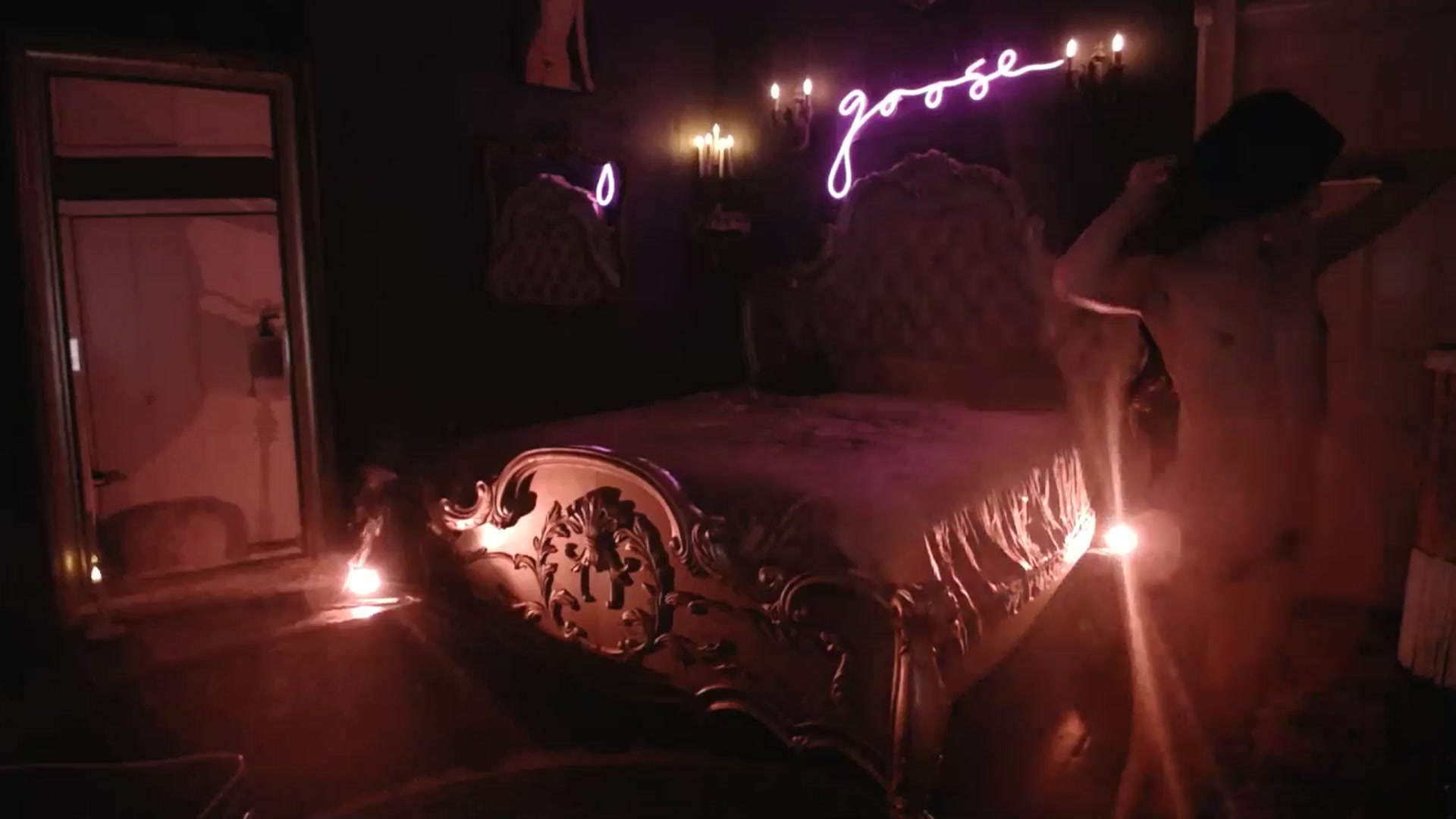 Gallery image thumbnail from Lucy_Goose's myfreecams stream on, 10/25/2025, 09:19 image 7 of 20