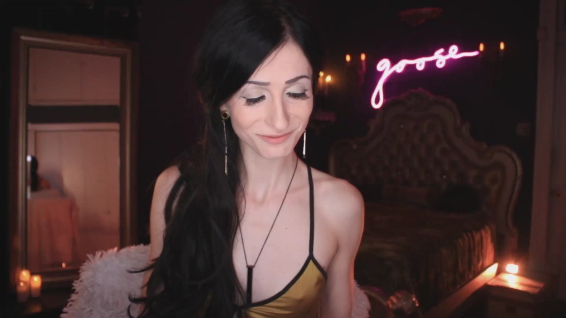 Gallery image thumbnail from Lucy_Goose's myfreecams stream on, 11/08/2025, 09:44 image 1 of 20