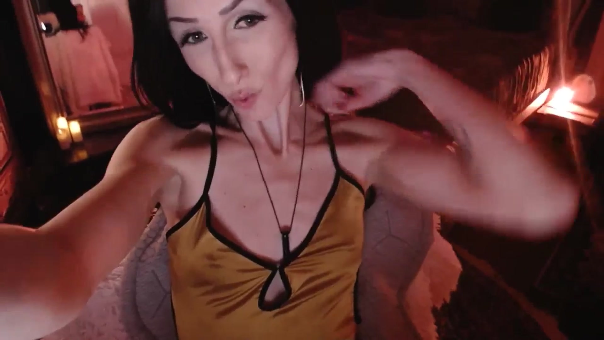 Gallery image thumbnail from Lucy_Goose's myfreecams stream on, 11/08/2025, 09:44 image 5 of 20