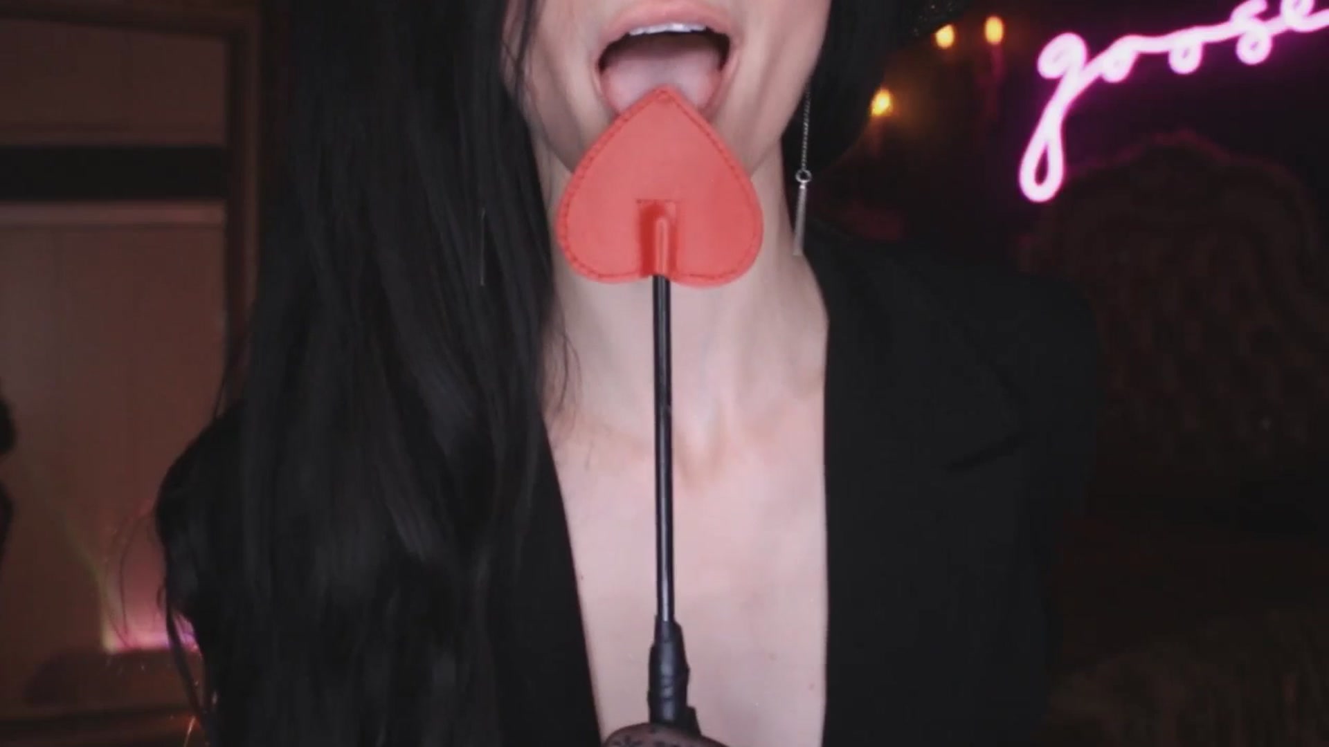 Gallery image thumbnail from Lucy_Goose's myfreecams stream on, 11/15/2025, 04:36 image 6 of 20