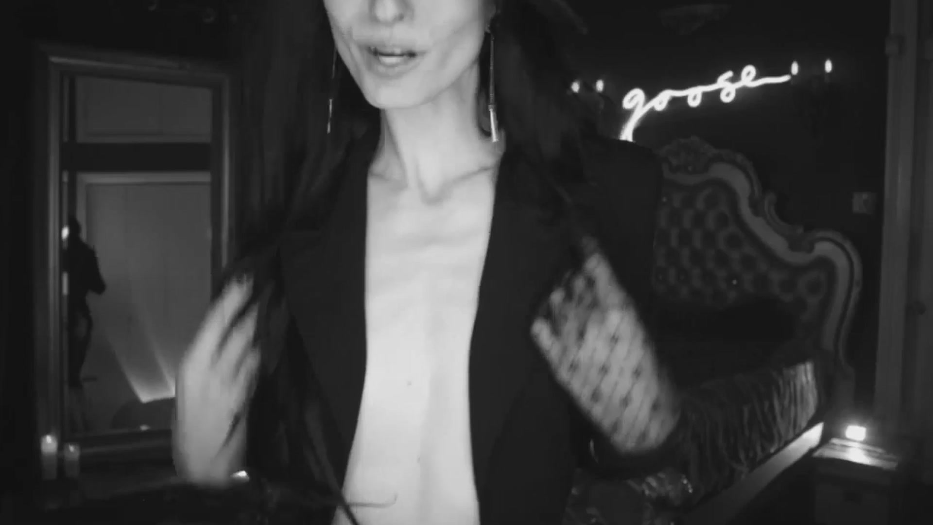 Gallery image thumbnail from Lucy_Goose's myfreecams stream on, 11/15/2025, 06:35 image 6 of 20