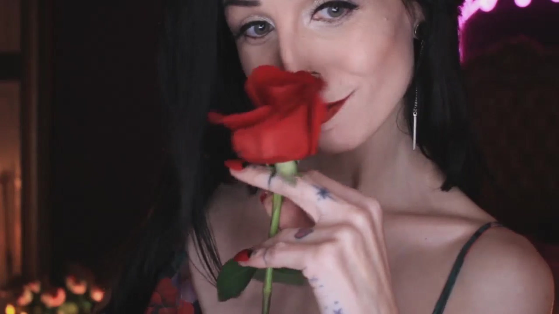 Gallery image thumbnail from Lucy_Goose's myfreecams stream on, 11/22/2025, 04:54 image 18 of 20
