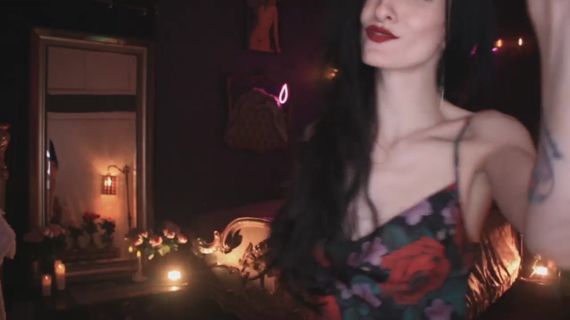 Gallery image thumbnail from Lucy_Goose's myfreecams stream on, 11/22/2025, 04:54 image 8 of 20