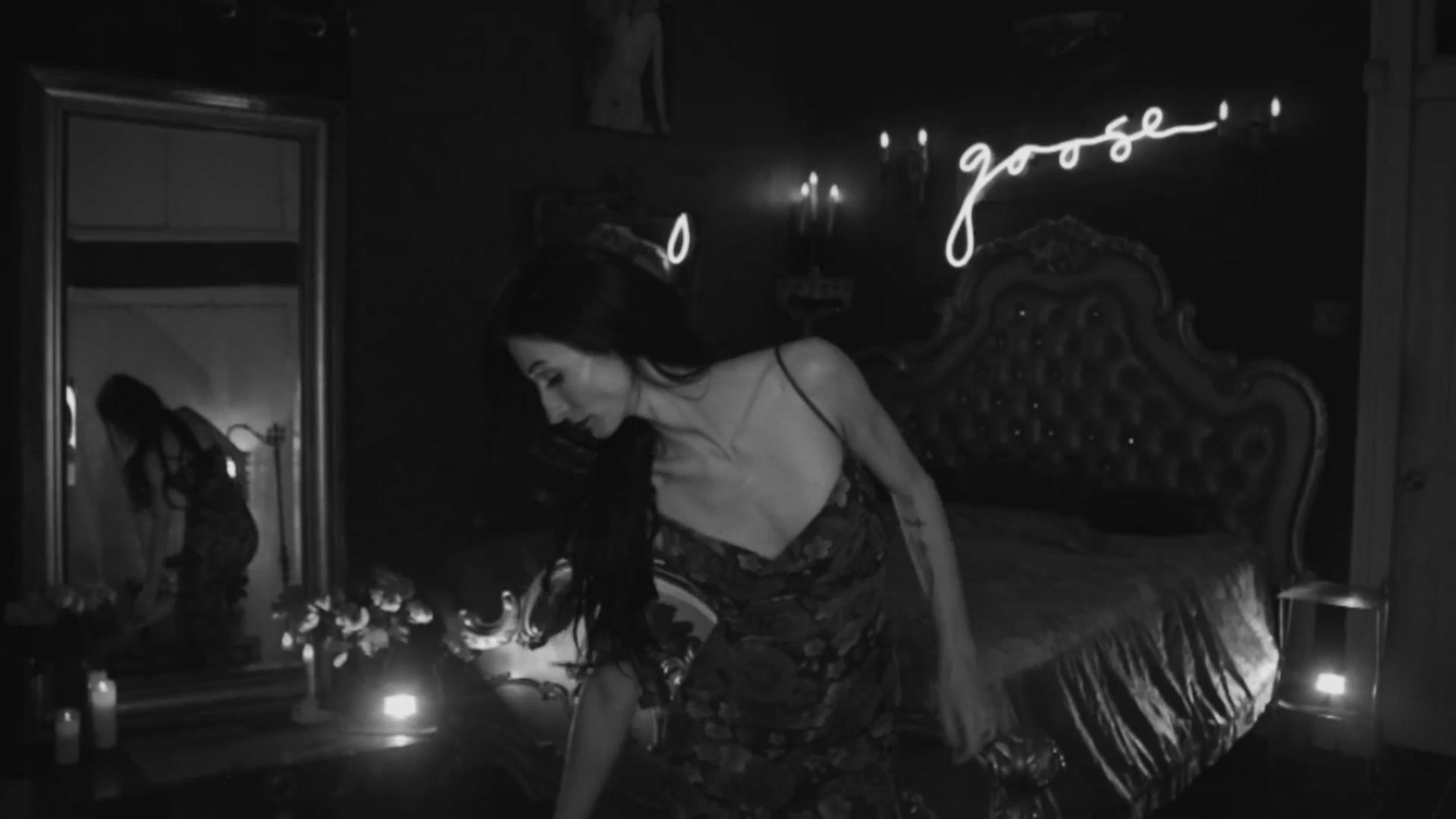 Gallery image thumbnail from Lucy_Goose's myfreecams stream on, 11/22/2025, 10:30 image 5 of 20