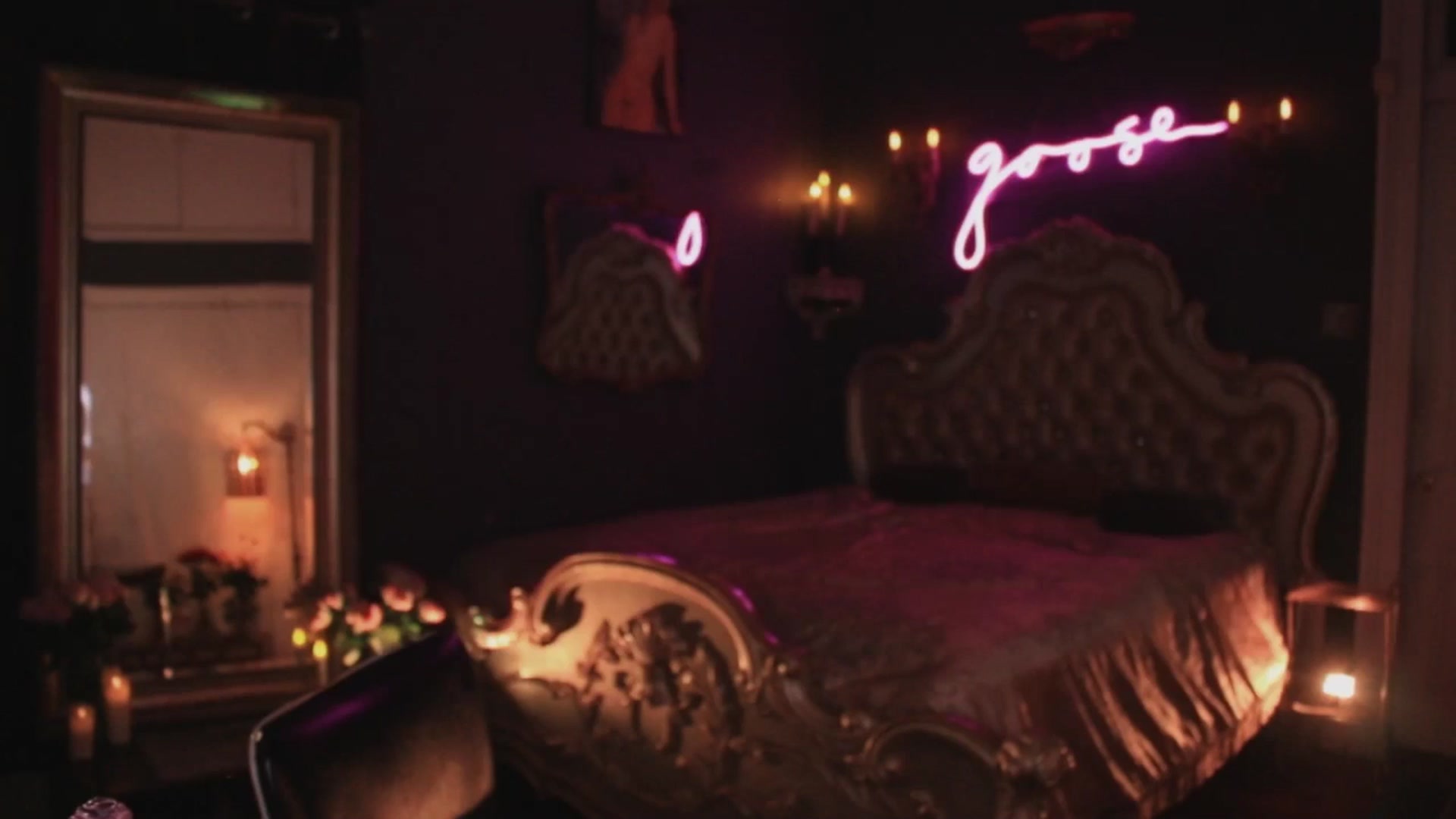 Gallery image thumbnail from Lucy_Goose's myfreecams stream on, 11/22/2025, 10:30 image 15 of 20