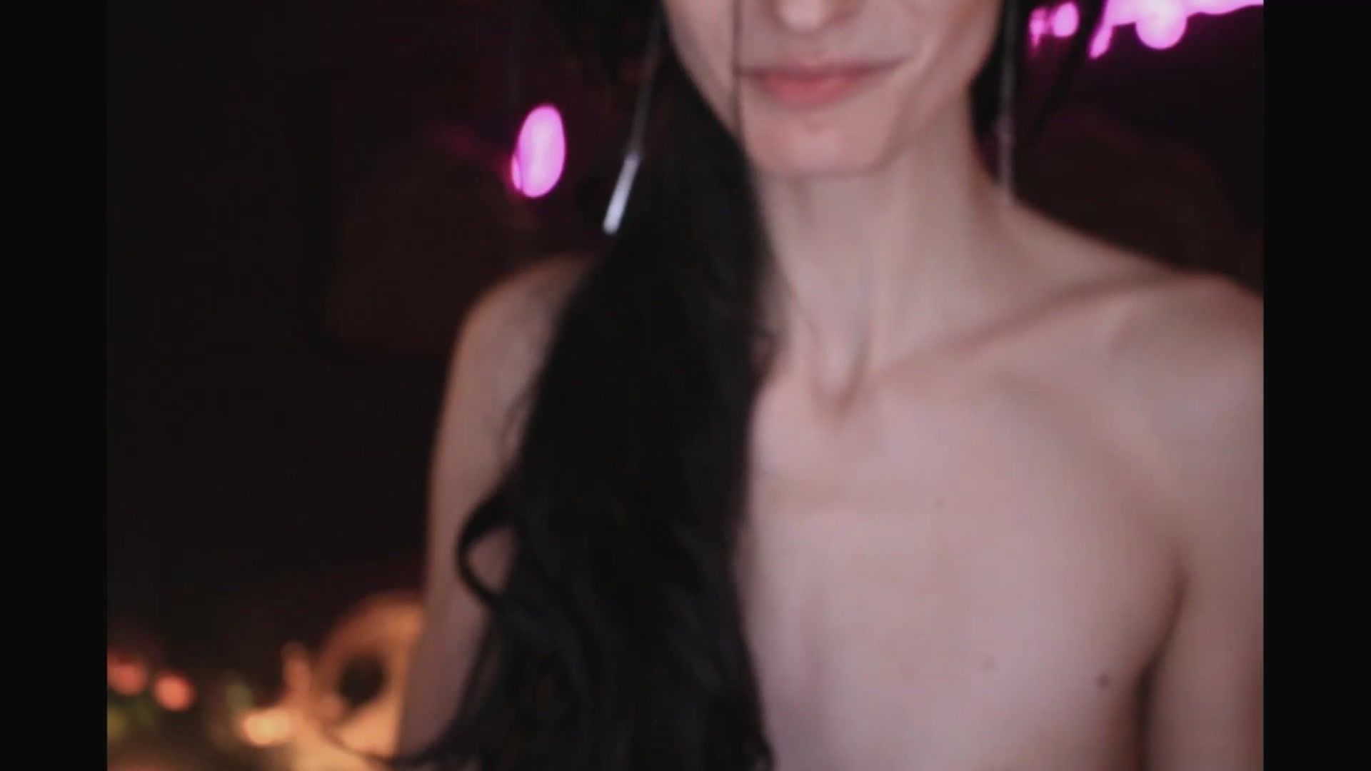 Gallery image thumbnail from Lucy_Goose's myfreecams stream on, 11/22/2025, 10:40 image 10 of 20
