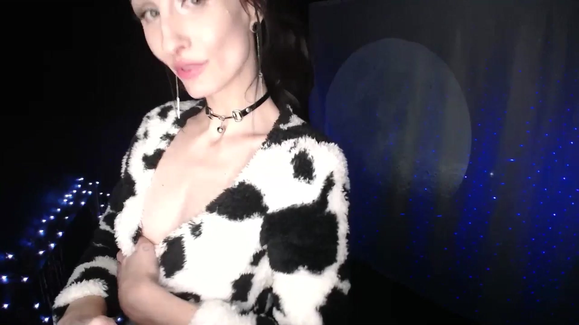 Gallery image thumbnail from Lucy_Goose's myfreecams stream on, 11/29/2025, 08:09 image 4 of 20