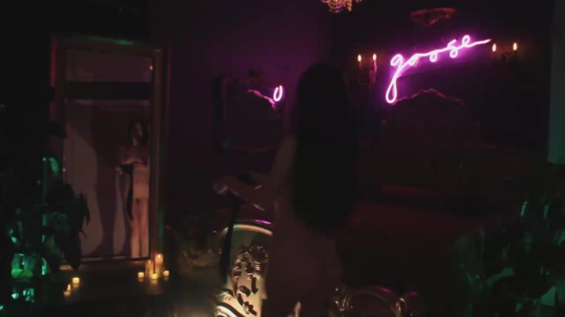 Gallery image thumbnail from Lucy_Goose's myfreecams stream on, 05/23/2026, 06:09 image 12 of 20