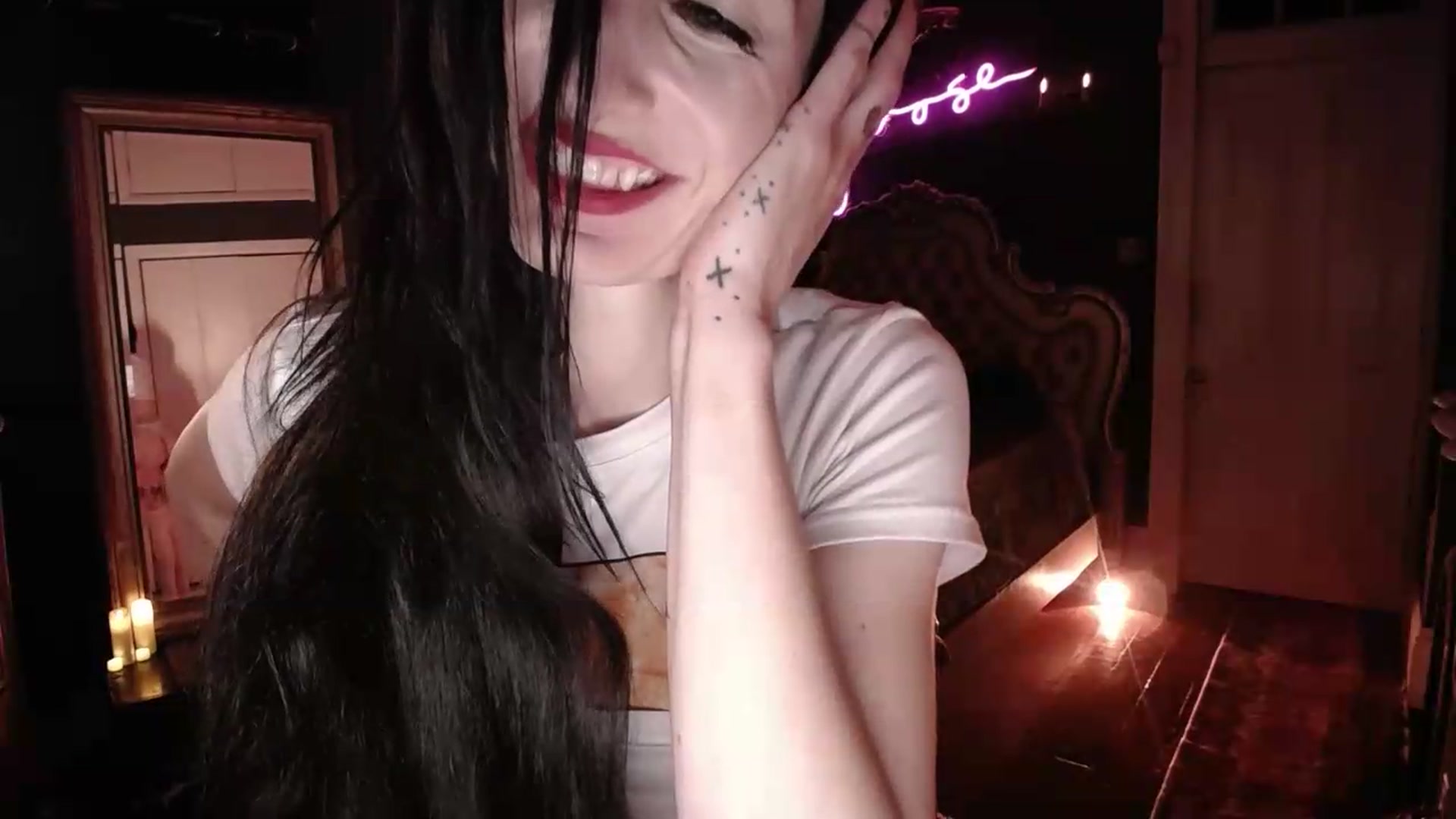Gallery image thumbnail from Lucy_Goose's myfreecams stream on, 06/20/2026, 07:35 image 19 of 20