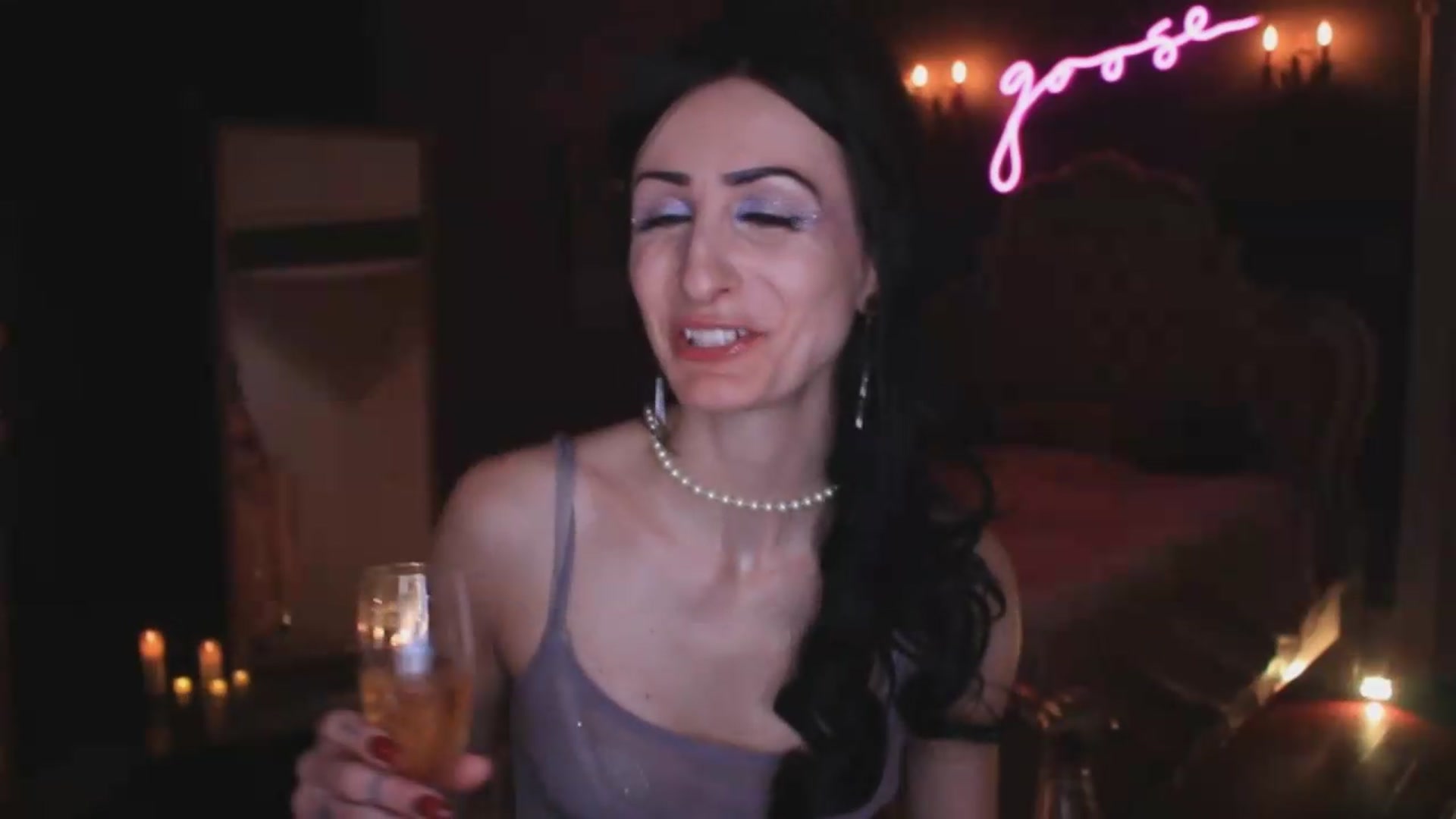 Gallery image thumbnail from Lucy_Goose's myfreecams stream on, 07/18/2026, 04:28 image 8 of 20
