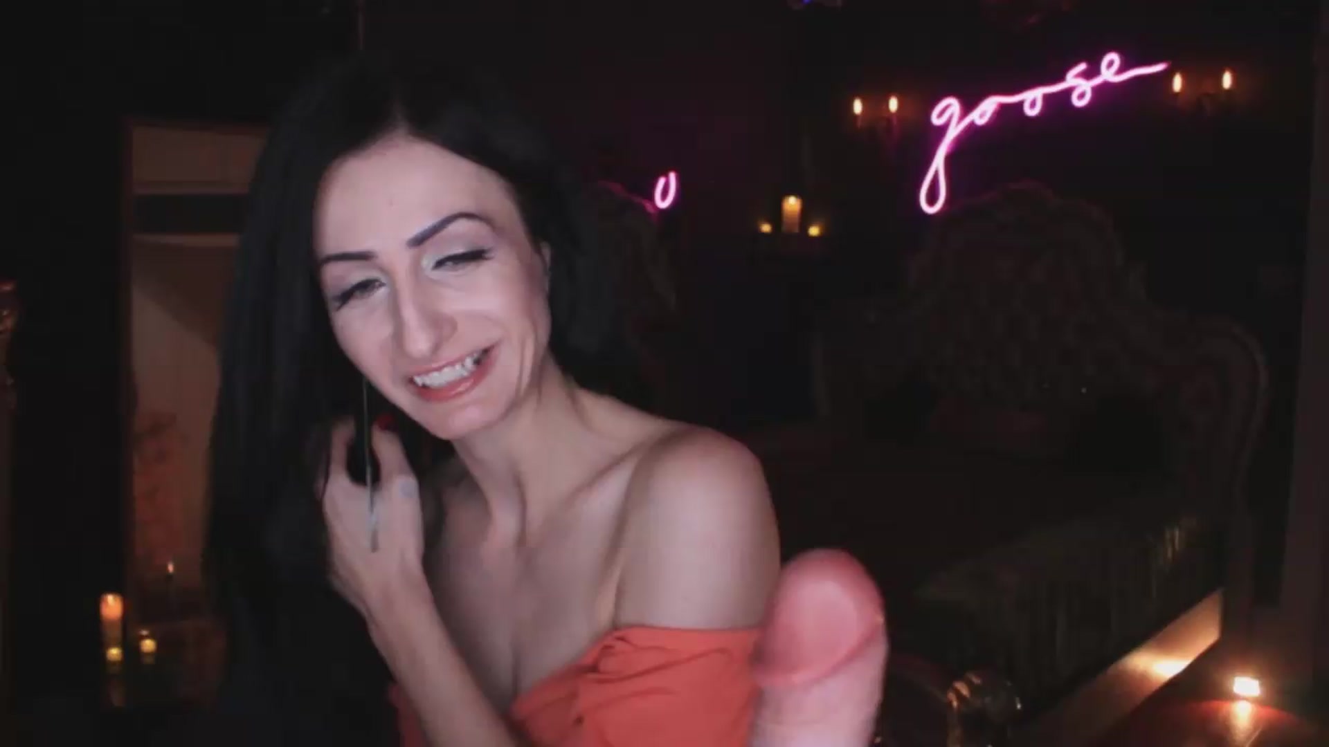 Gallery image thumbnail from Lucy_Goose's myfreecams stream on, 08/22/2026, 06:38 image 14 of 20