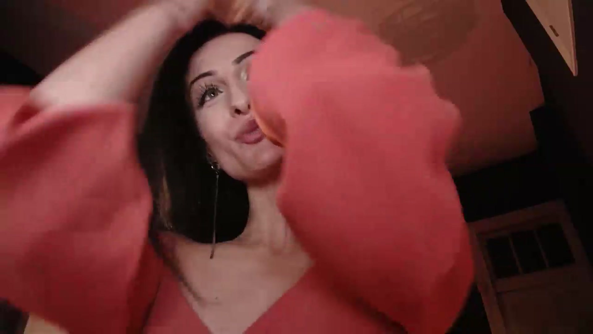 Gallery image thumbnail from Lucy_Goose's myfreecams stream on, 08/22/2026, 09:57 image 10 of 20