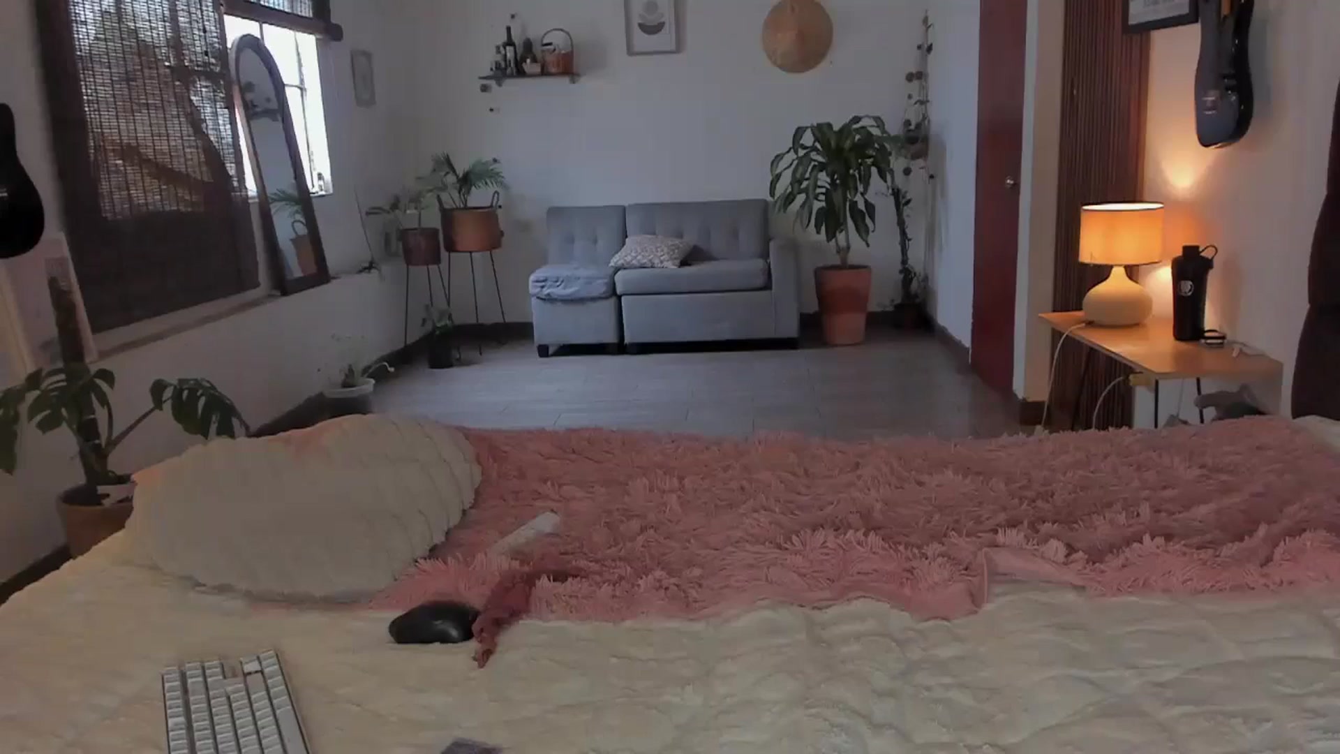Gallery image thumbnail from Lucy_mar's myfreecams stream on, 06/23/2025, 15:34 image 18 of 20