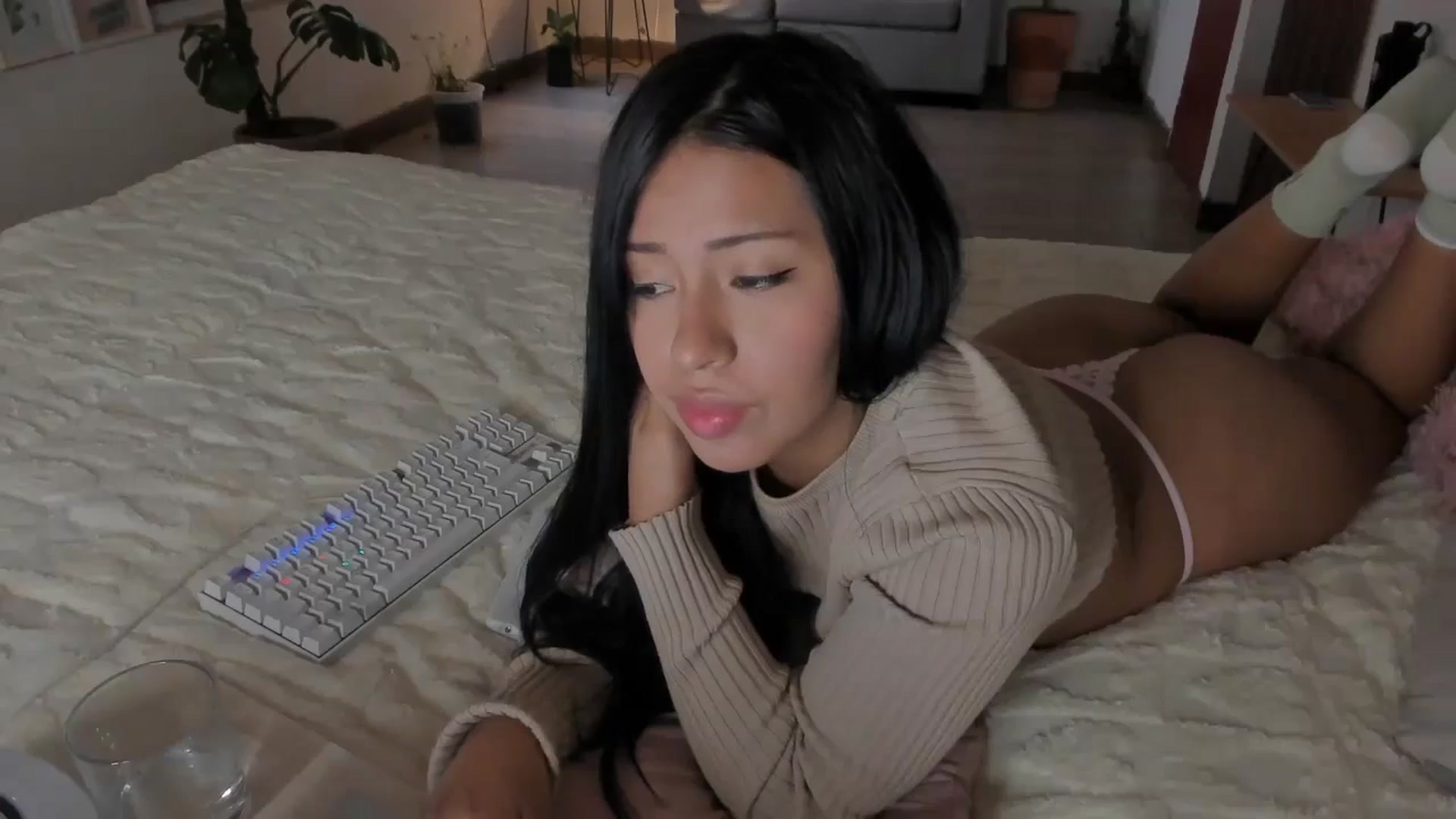 Gallery image thumbnail from Lucy_mar's myfreecams stream on, 06/25/2025, 16:19 image 8 of 20