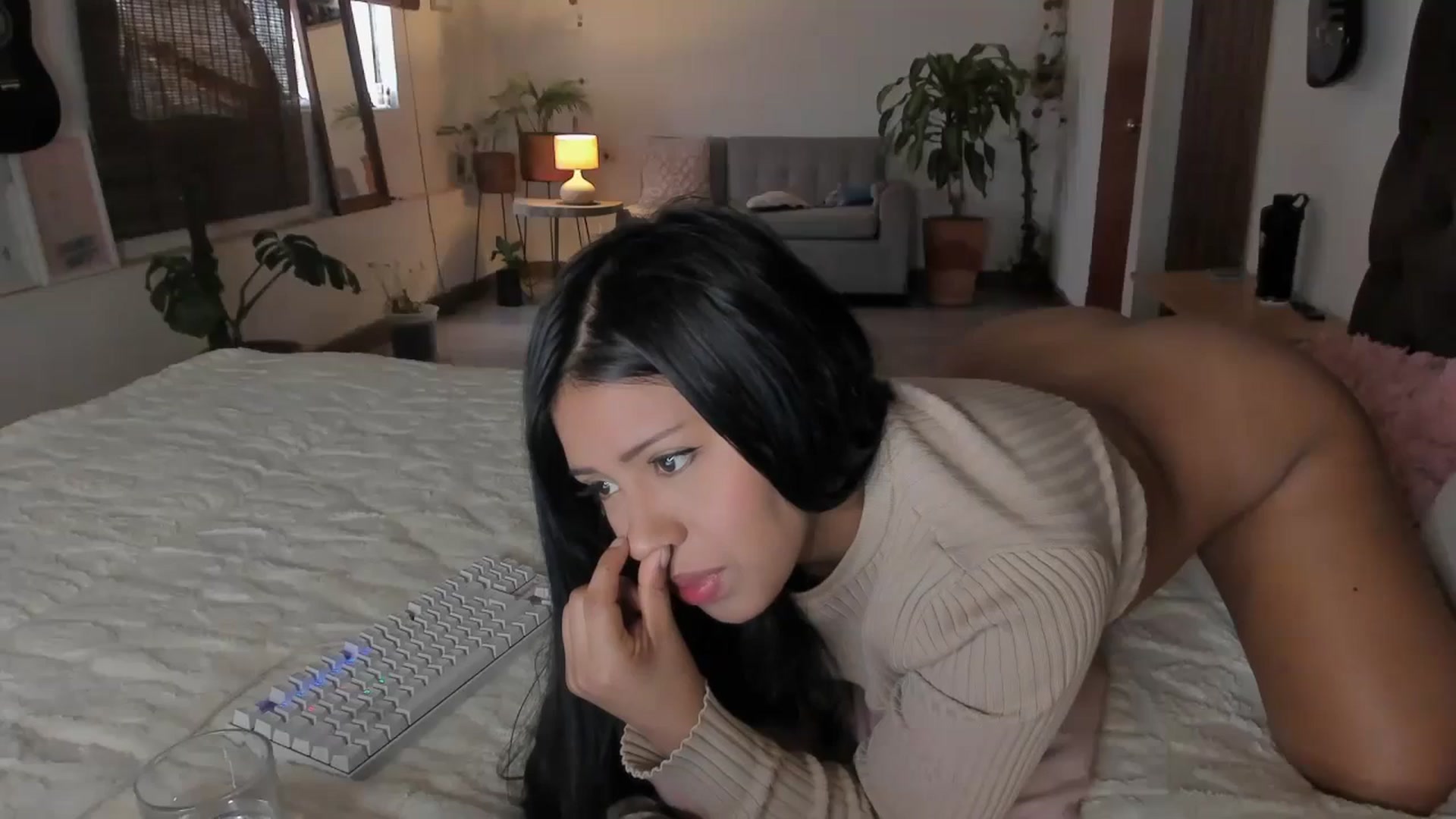 Gallery image thumbnail from Lucy_mar's myfreecams stream on, 06/25/2025, 16:19 image 5 of 20