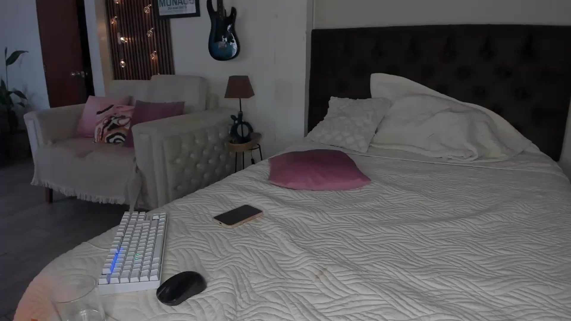 Gallery image thumbnail from Lucy_mar's myfreecams stream on, 08/12/2025, 17:14 image 14 of 20