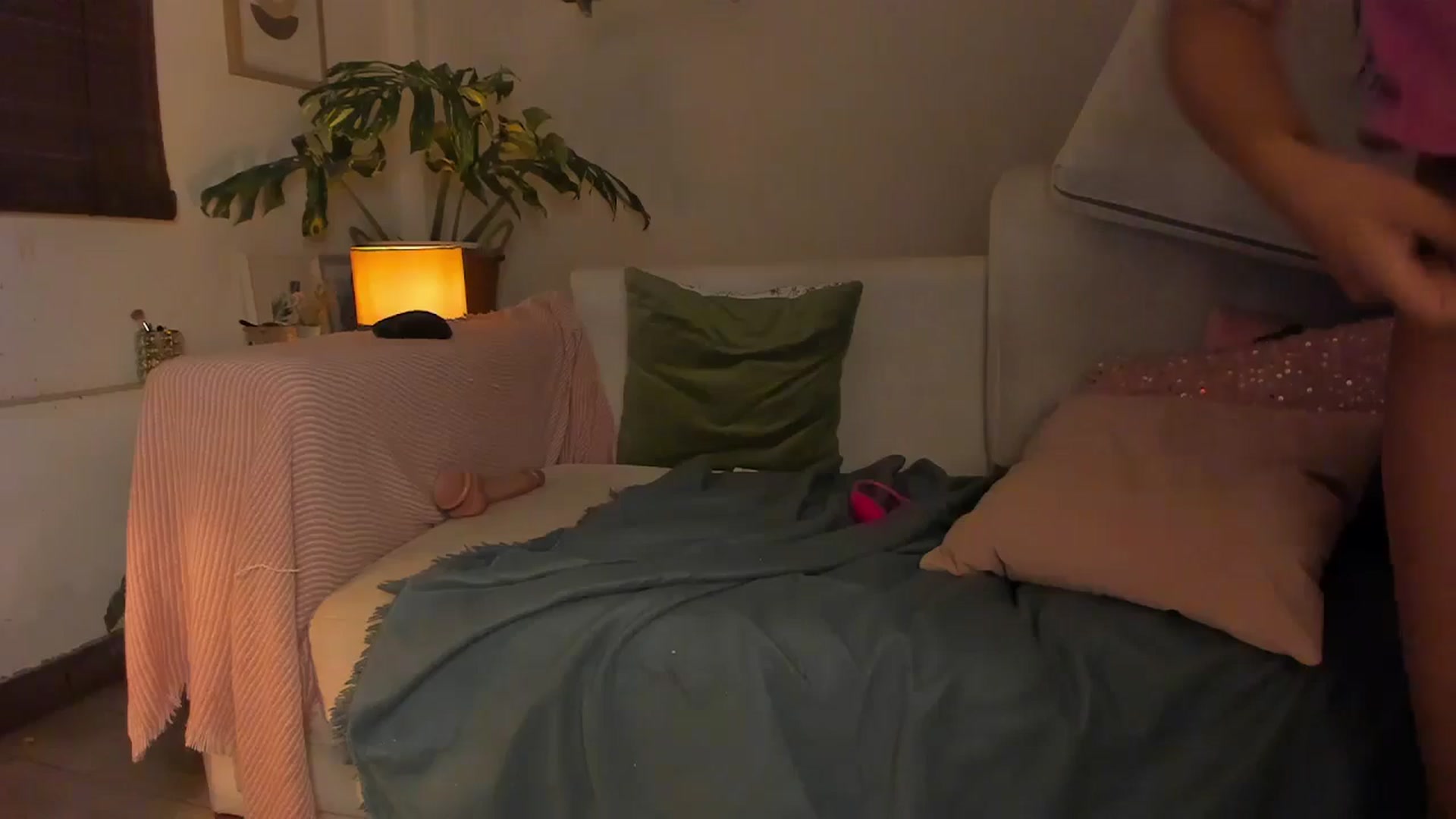 Gallery image thumbnail from Lucy_mar's myfreecams stream on, 11/12/2025, 03:38 image 15 of 20