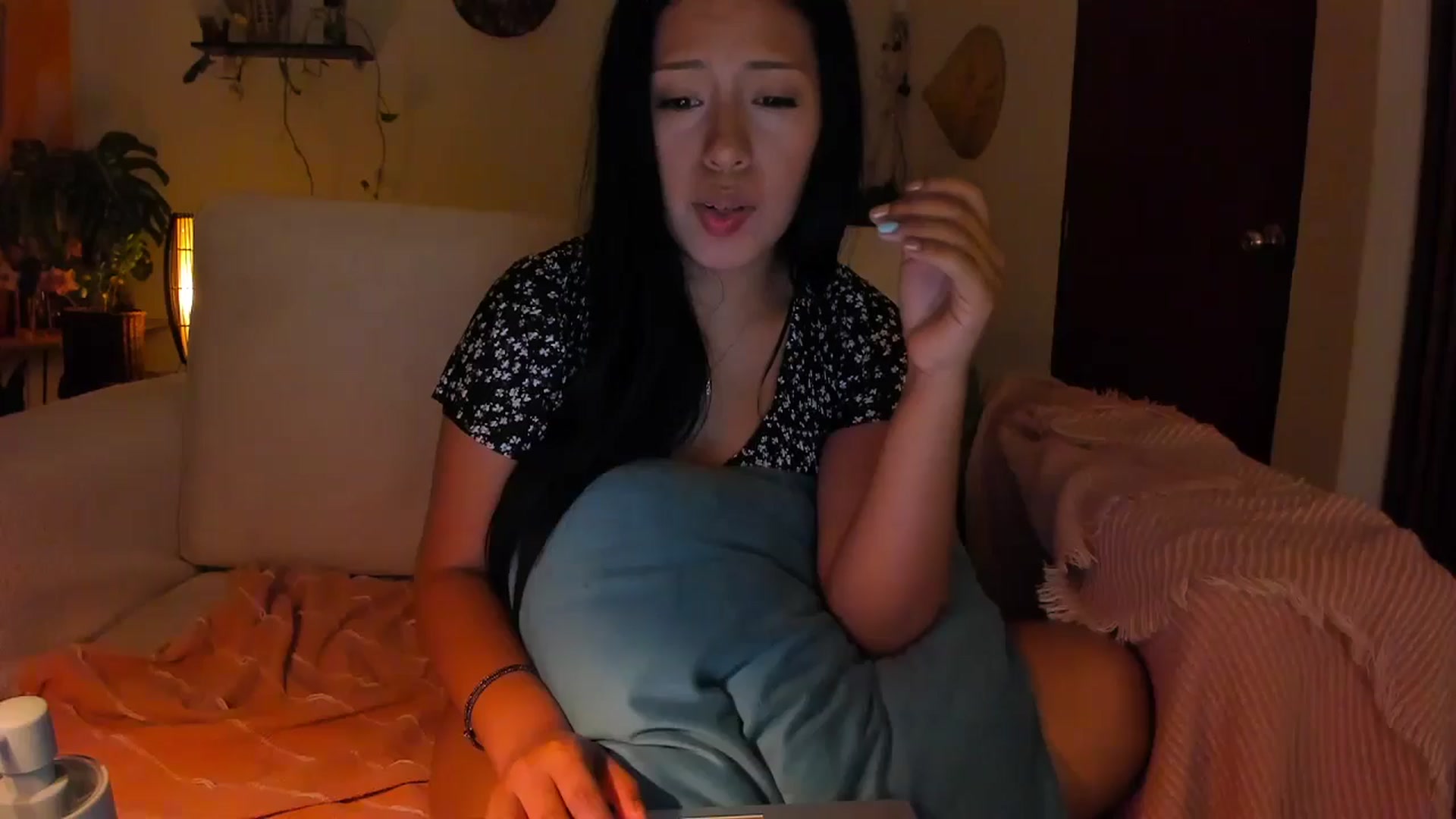 Gallery image thumbnail from Lucy_mar's myfreecams stream on, 12/04/2025, 03:23 image 17 of 20