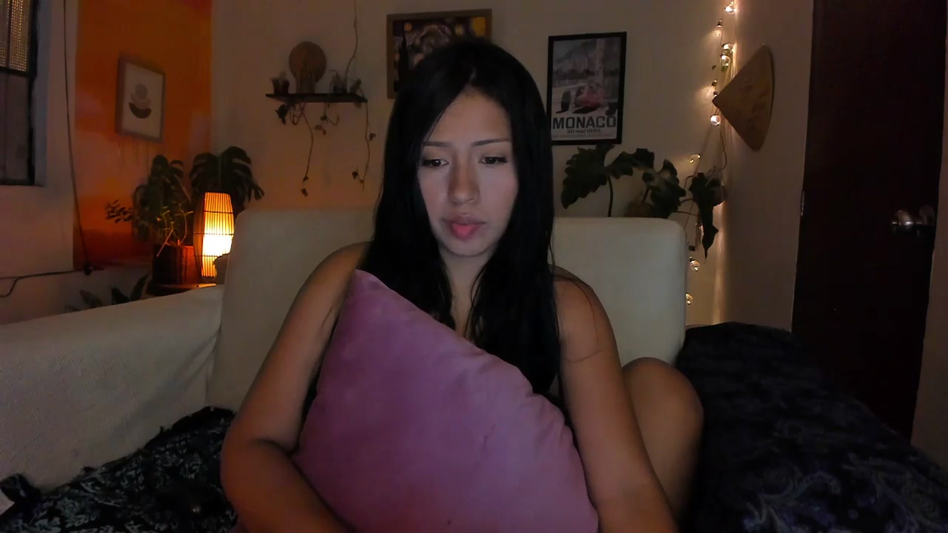 Gallery image thumbnail from Lucy_mar's myfreecams stream on, 12/20/2025, 02:10 image 8 of 20