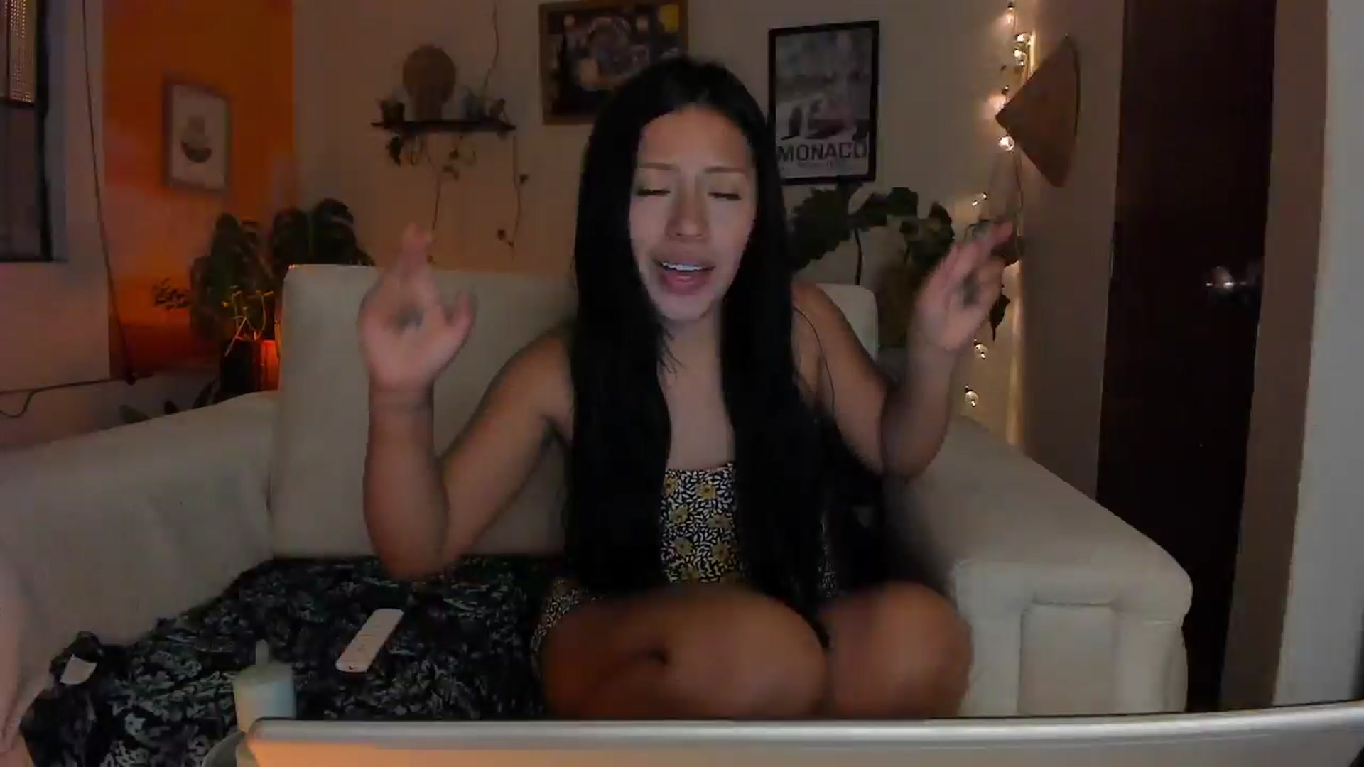 Gallery image thumbnail from Lucy_mar's myfreecams stream on, 12/20/2025, 03:46 image 19 of 20