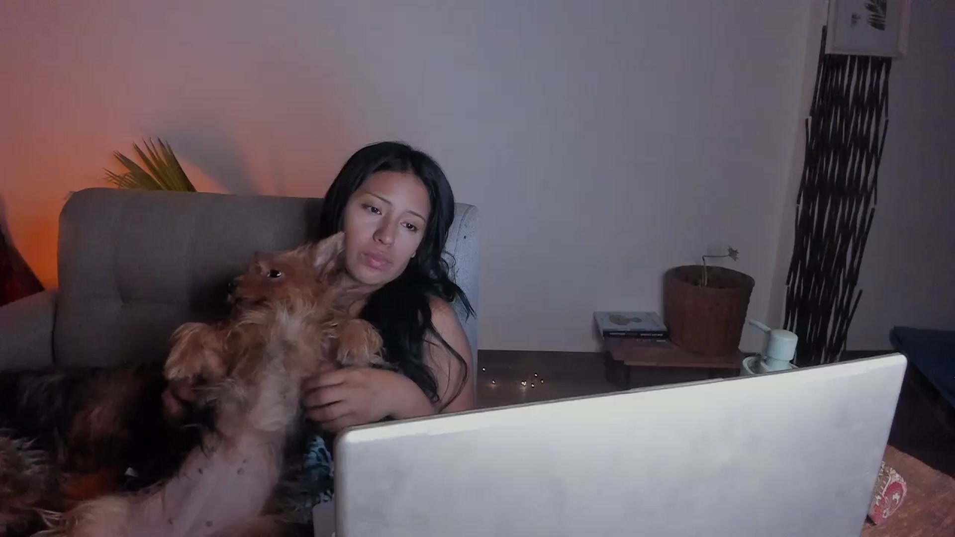 Gallery image thumbnail from Lucy_mar's myfreecams stream on, 03/12/2026, 01:57 image 16 of 20