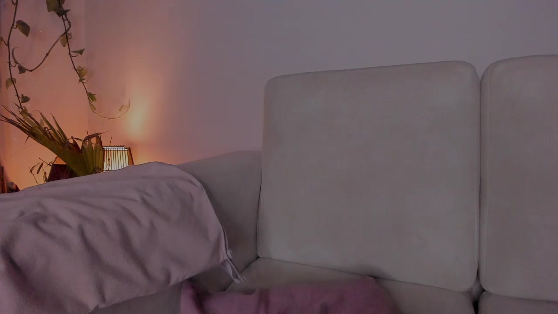 Gallery image thumbnail from Lucy_mar's myfreecams stream on, 04/08/2026, 03:52 image 7 of 20