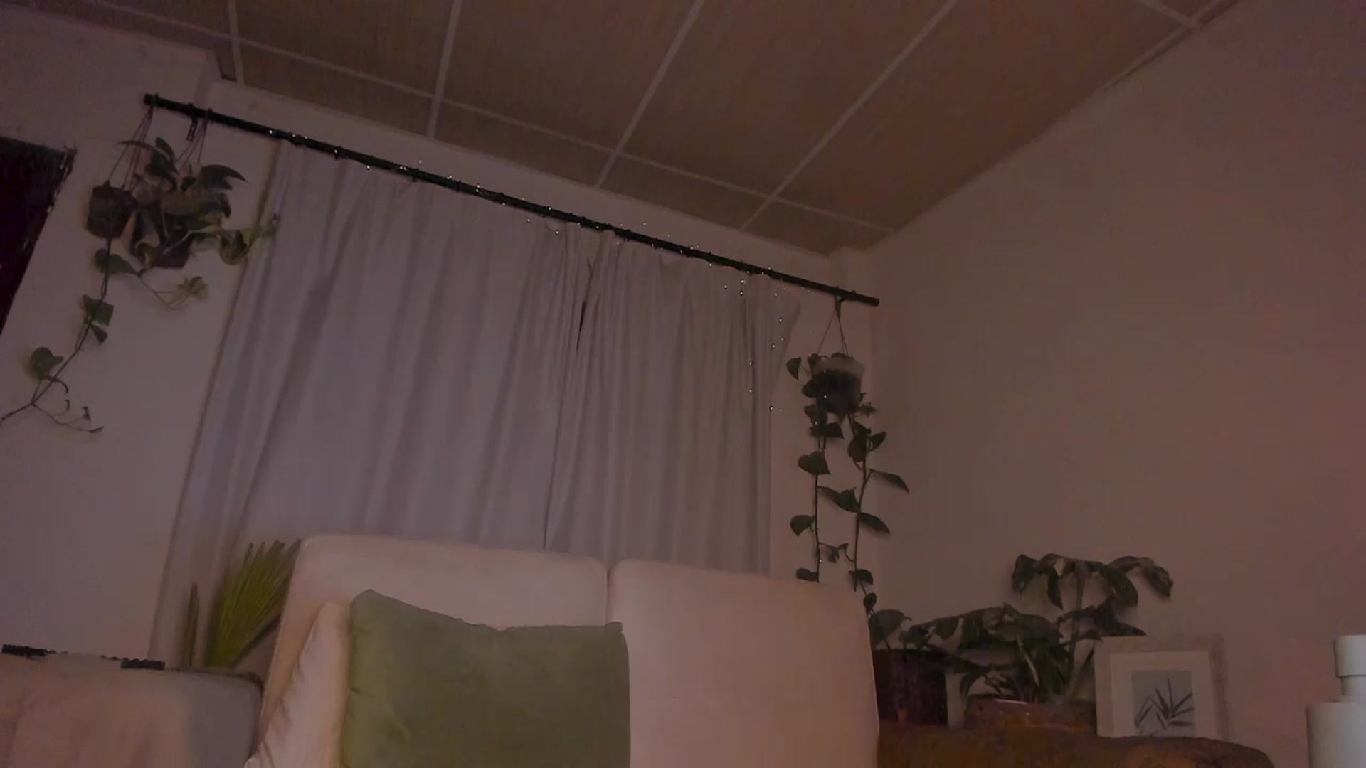 Gallery image thumbnail from Lucy_mar's myfreecams stream on, 05/05/2026, 02:50 image 15 of 20