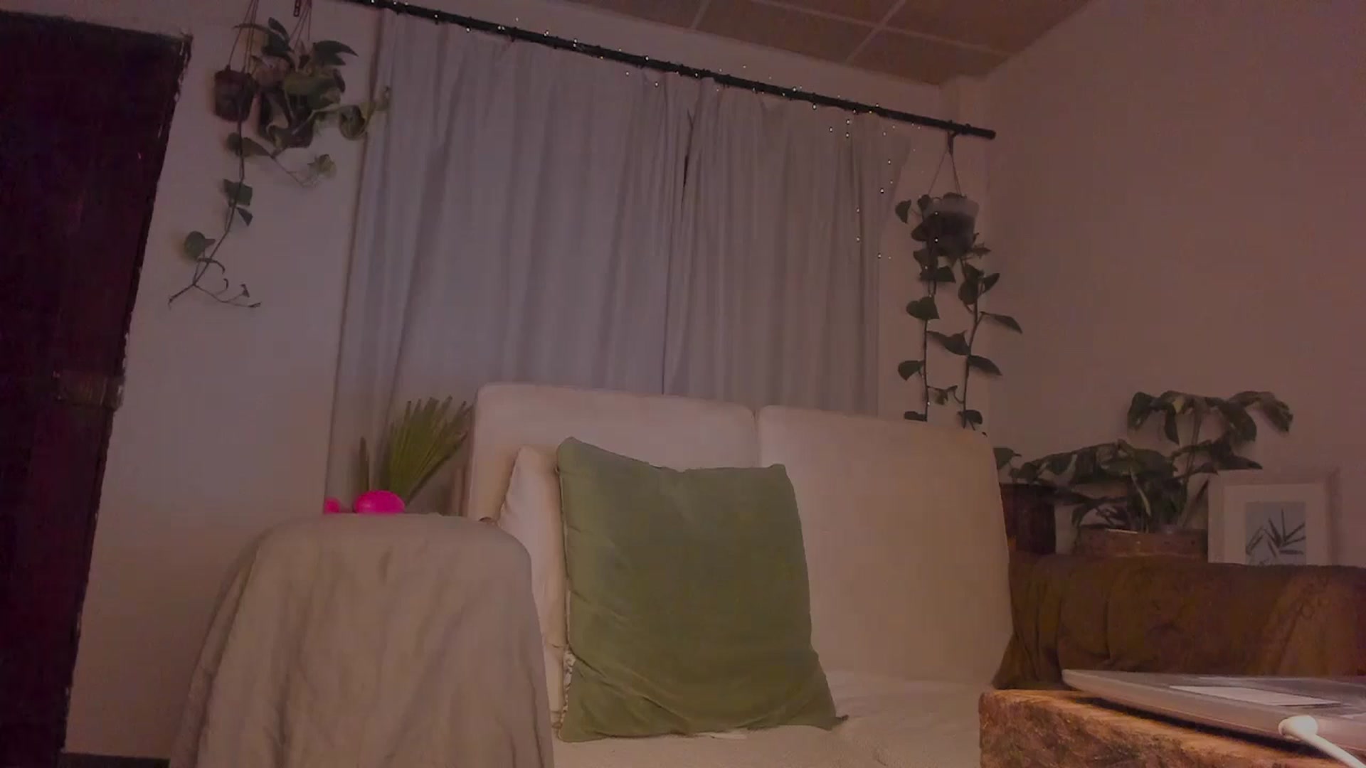 Gallery image thumbnail from Lucy_mar's myfreecams stream on, 05/05/2026, 02:50 image 14 of 20