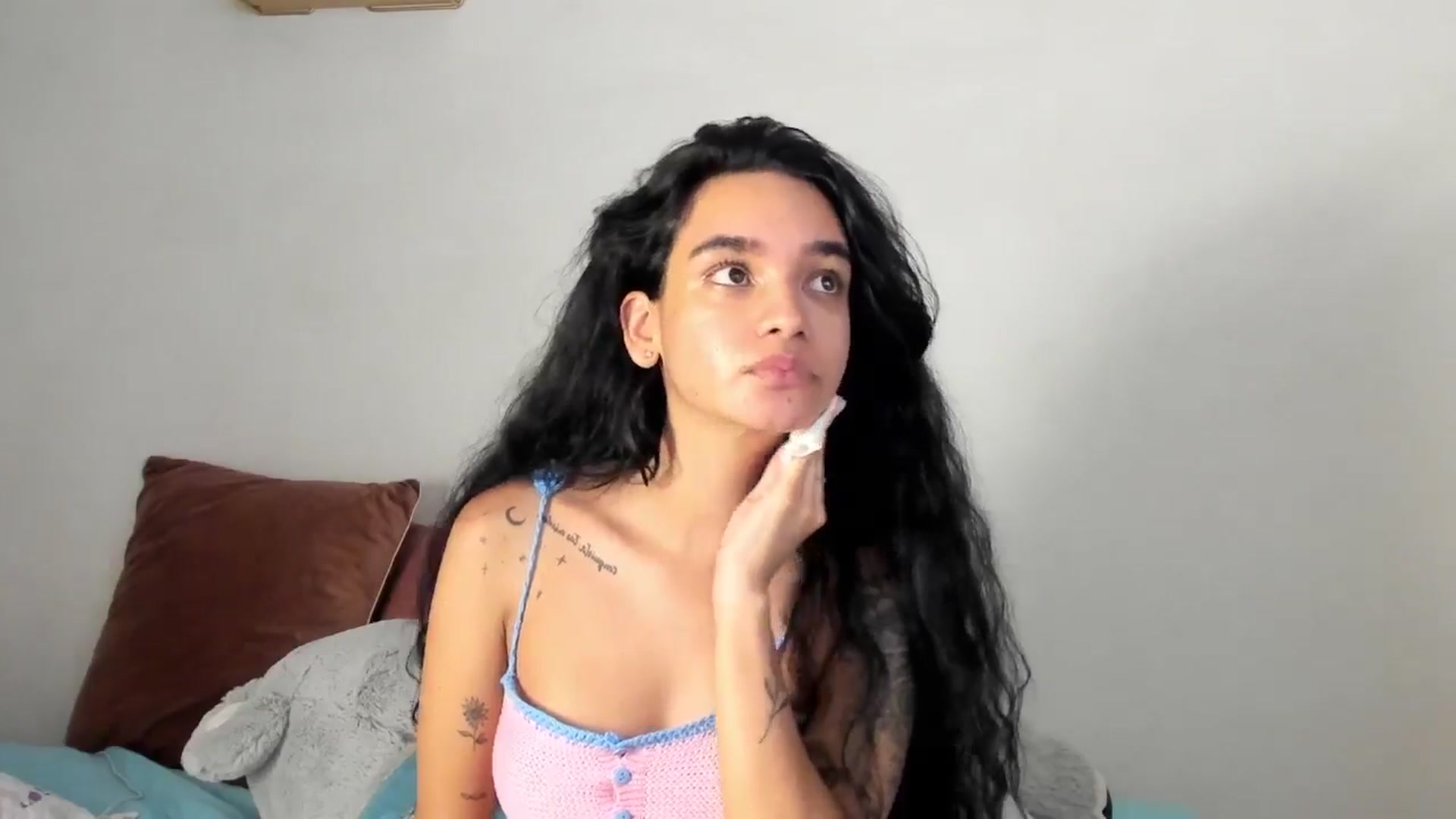 Gallery image thumbnail from Lucy_rivera__'s myfreecams stream on, 08/29/2025, 10:21 image 4 of 20