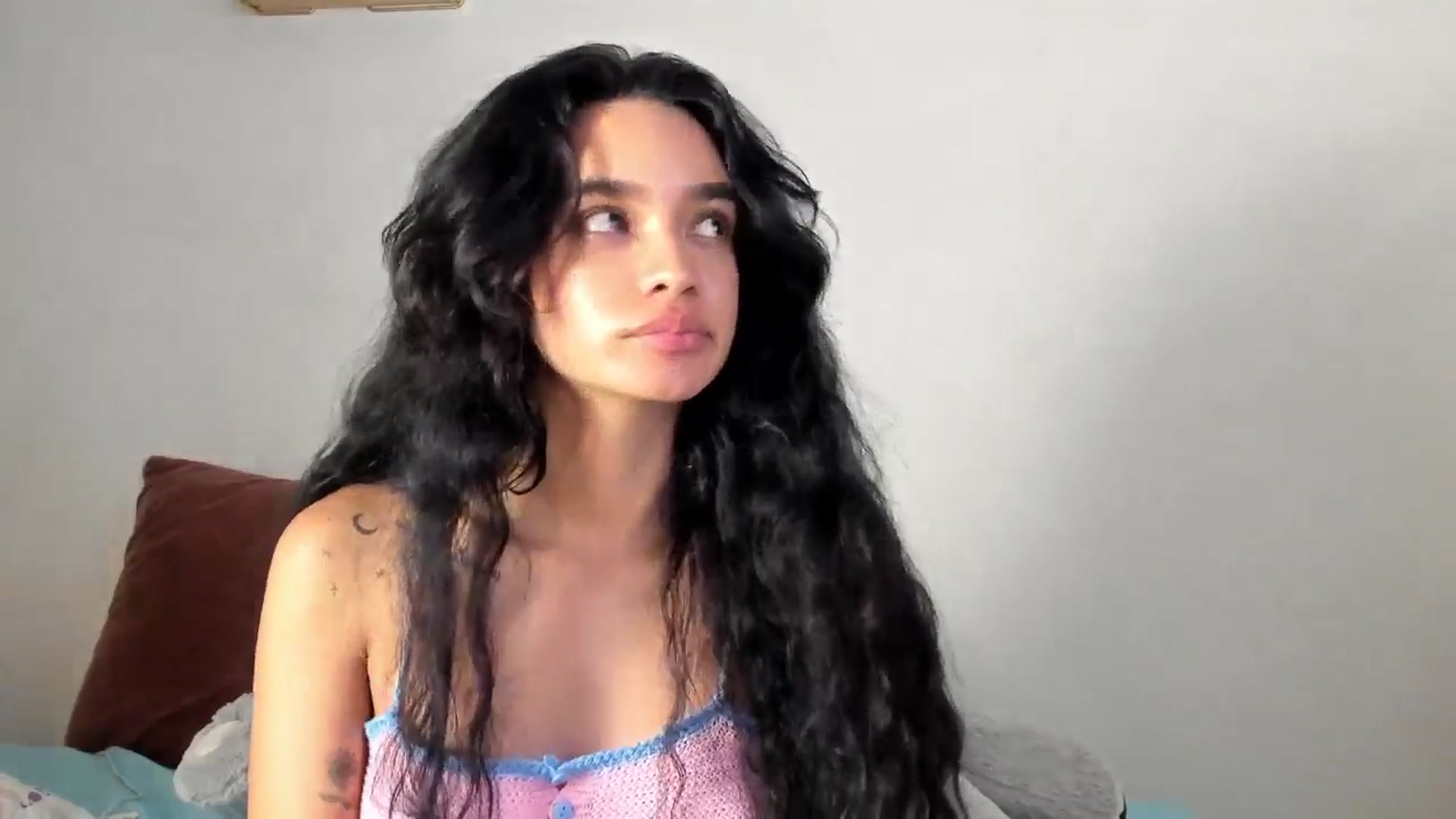 Gallery image thumbnail from Lucy_rivera__'s myfreecams stream on, 08/29/2025, 10:21 image 3 of 20