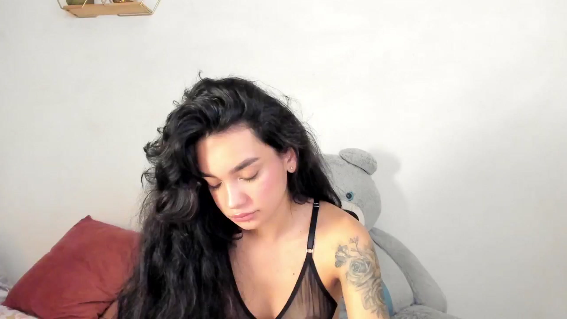 Gallery image thumbnail from Lucy_rivera__'s myfreecams stream on, 09/17/2025, 09:34 image 19 of 20