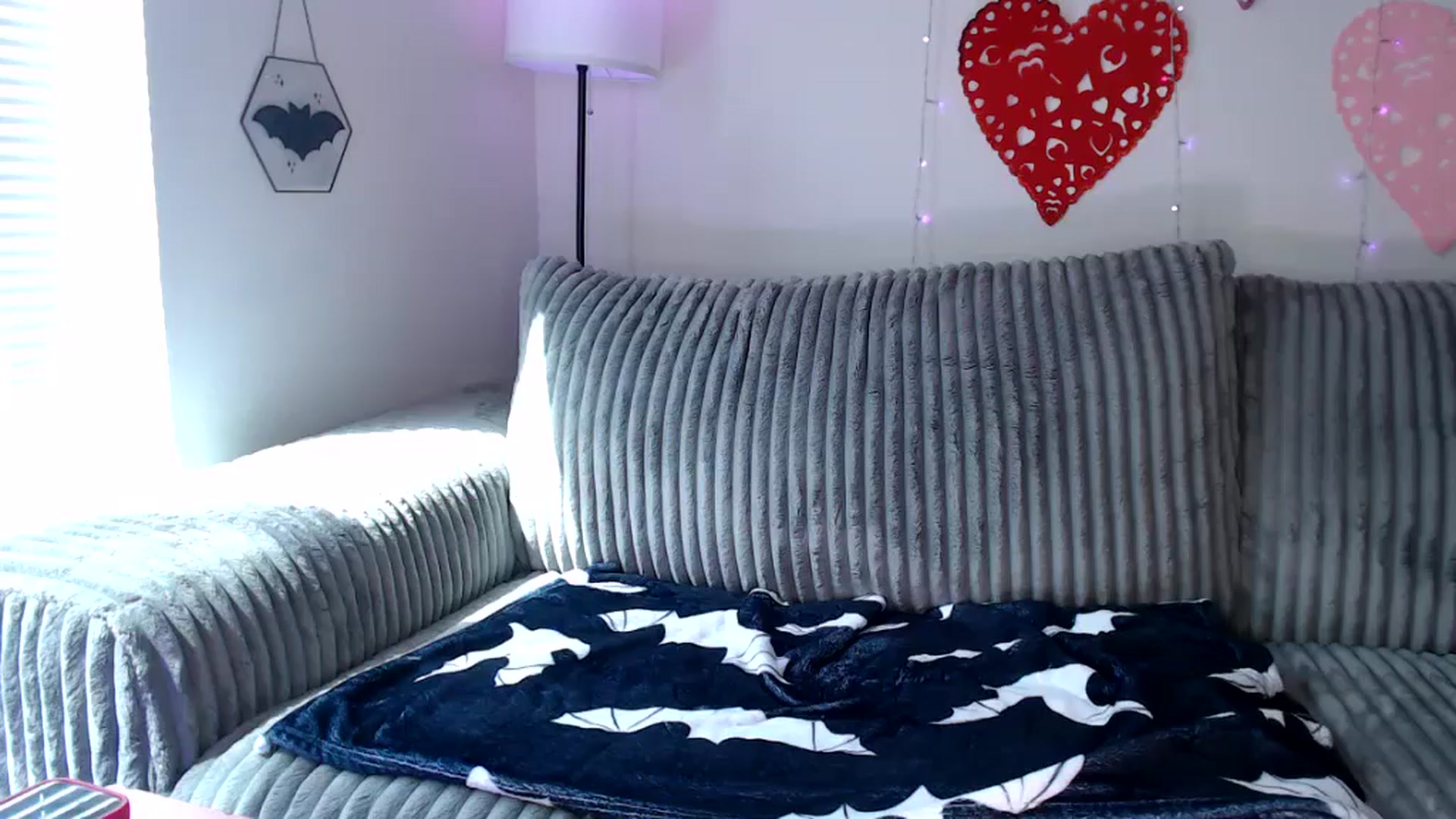 Gallery image thumbnail from Lucyluvs's myfreecams stream on, 05/13/2024, 21:37 image 20 of 20